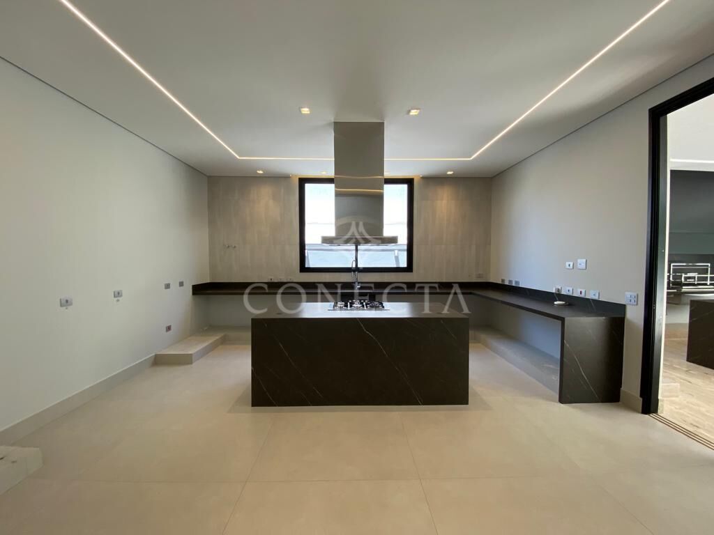 Casa à venda com 5 quartos, 1050m² - Foto 15