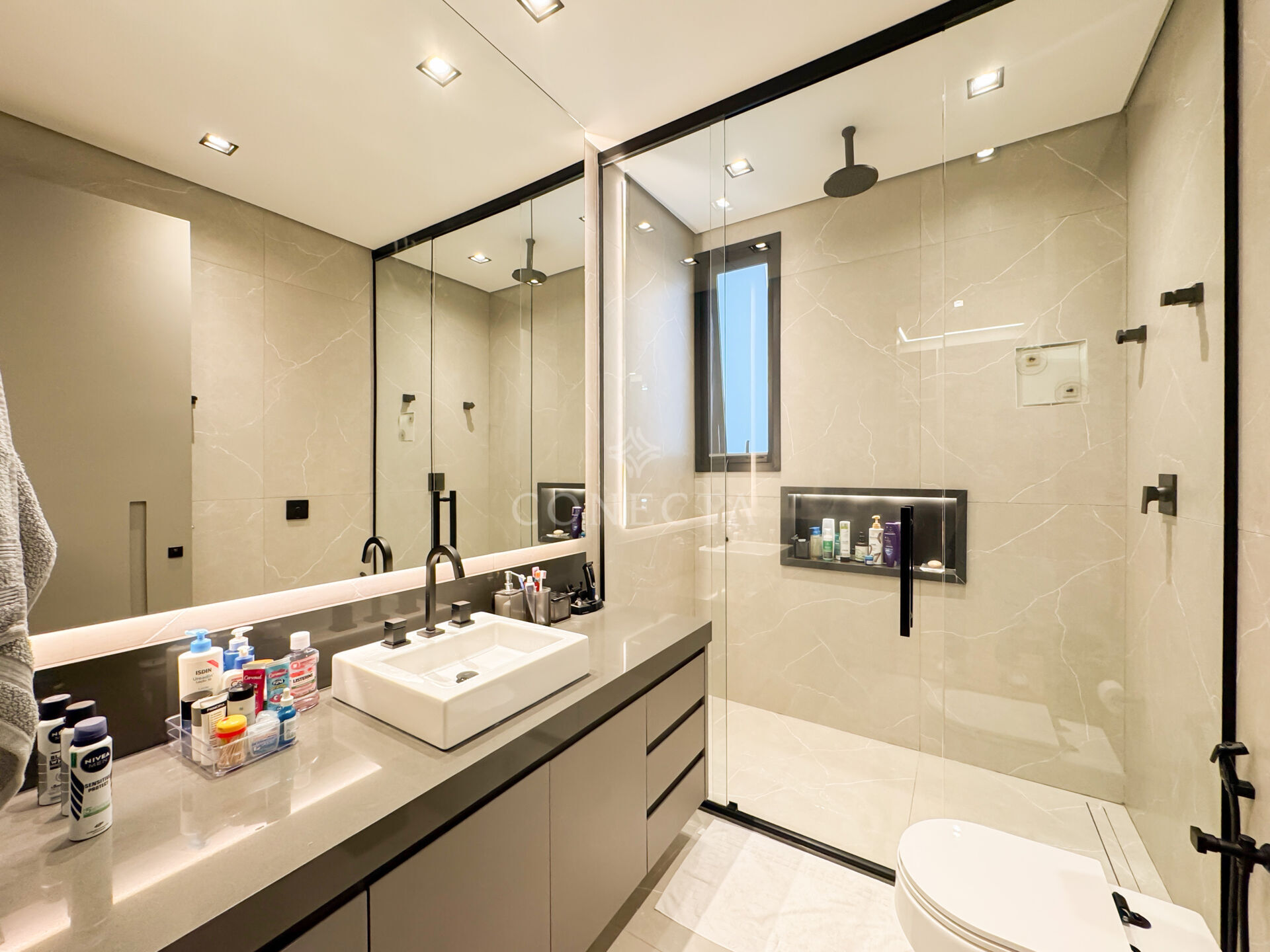 Casa à venda com 5 quartos, 1050m² - Foto 31