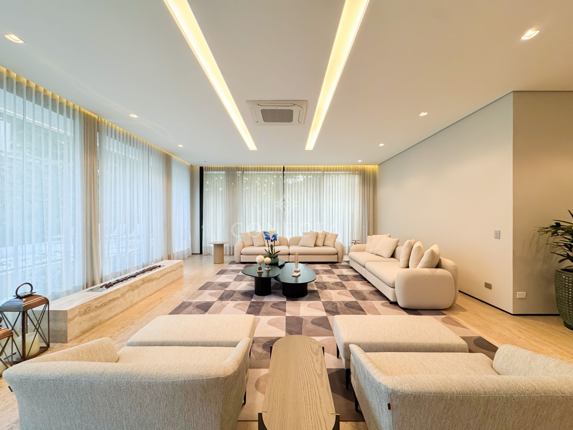 Casa à venda com 5 quartos, 1050m² - Foto 26