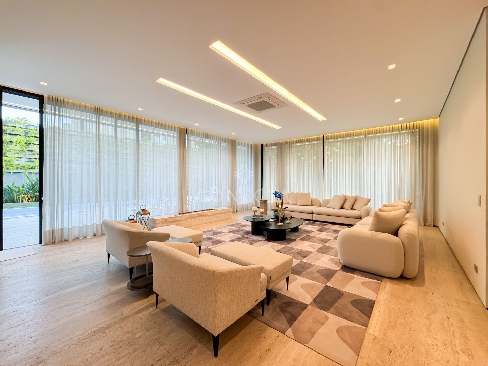 Casa à venda com 5 quartos, 1050m² - Foto 27
