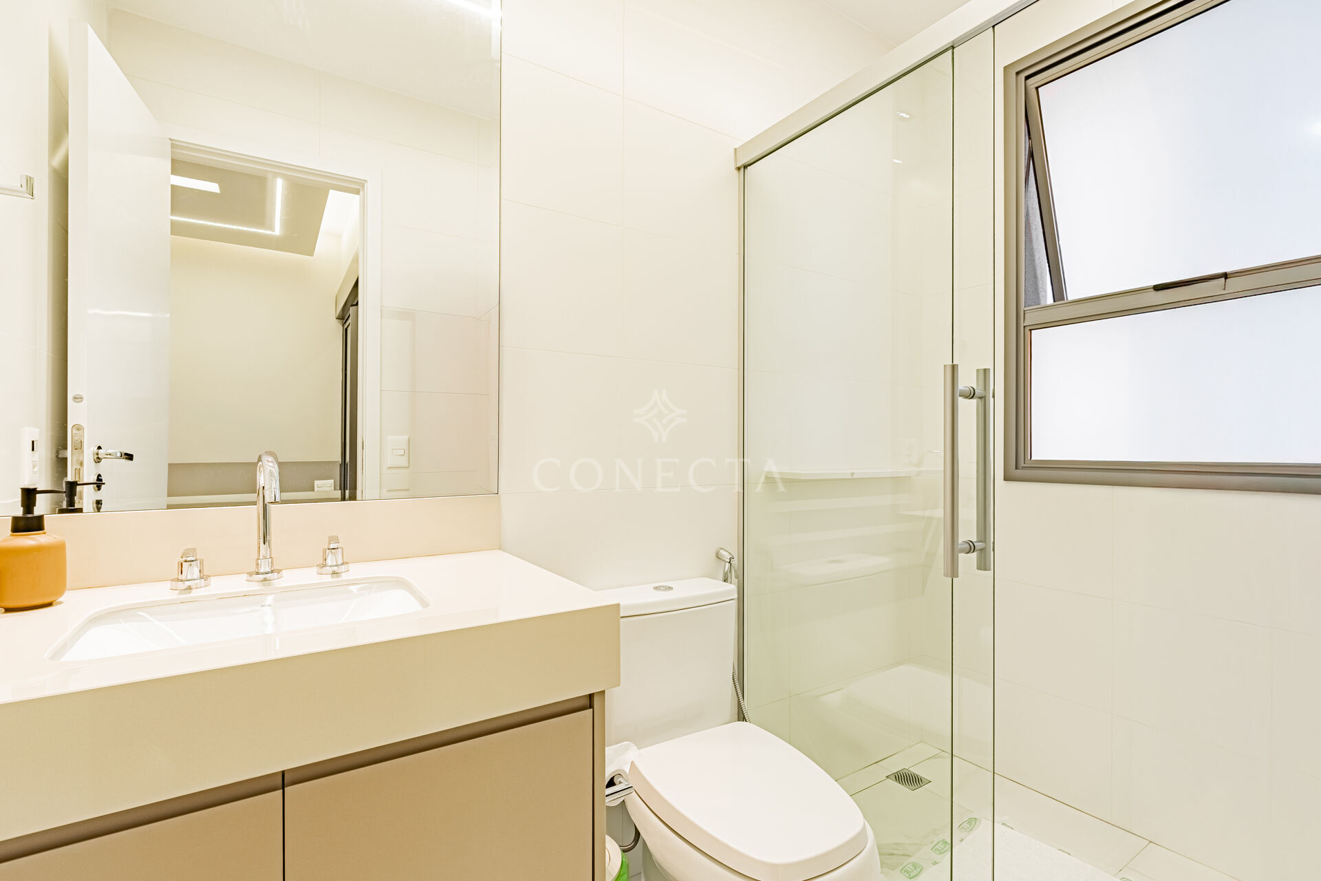 Apartamento à venda com 3 quartos, 123m² - Foto 27