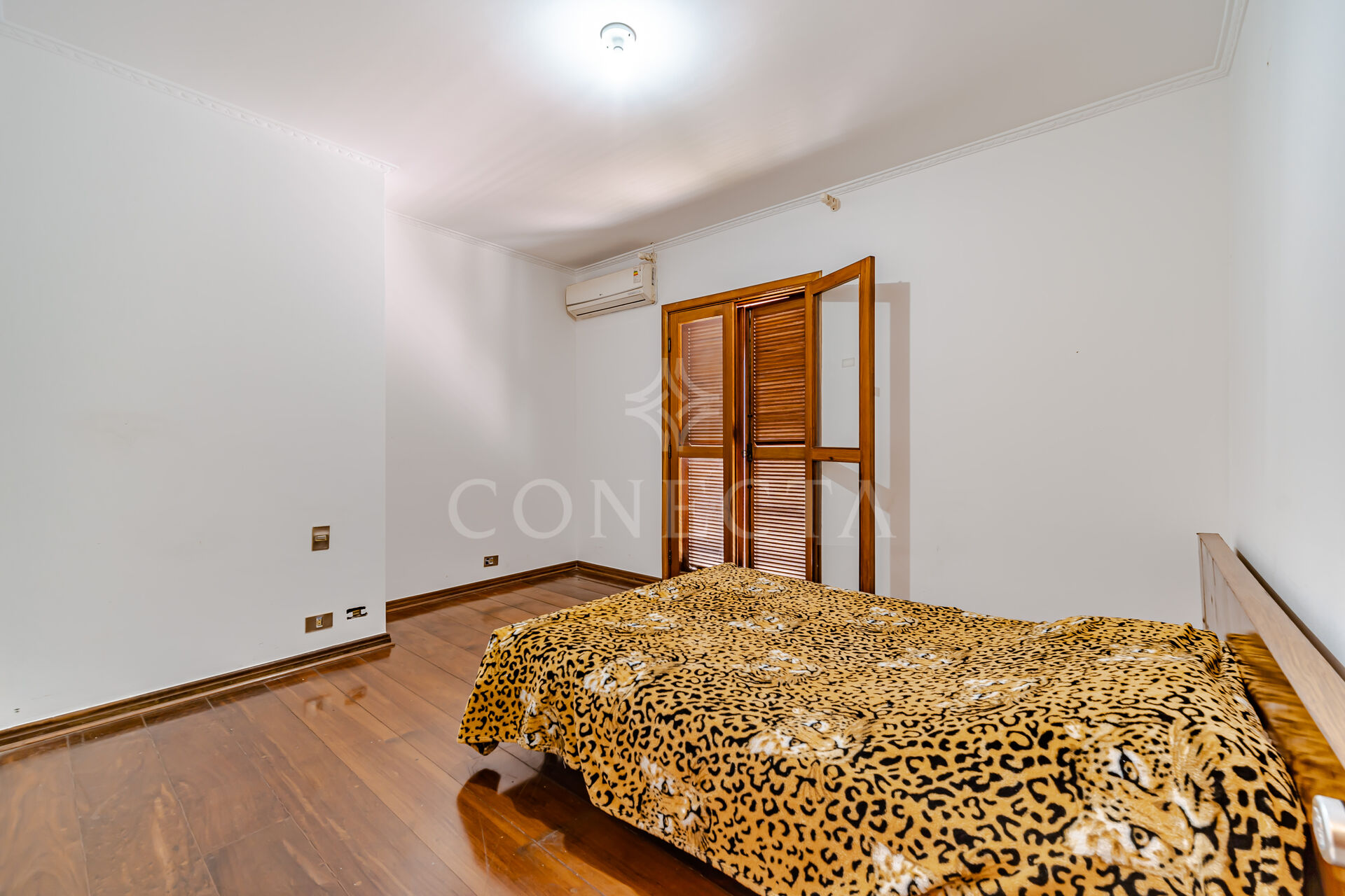 Casa à venda com 3 quartos, 300m² - Foto 10