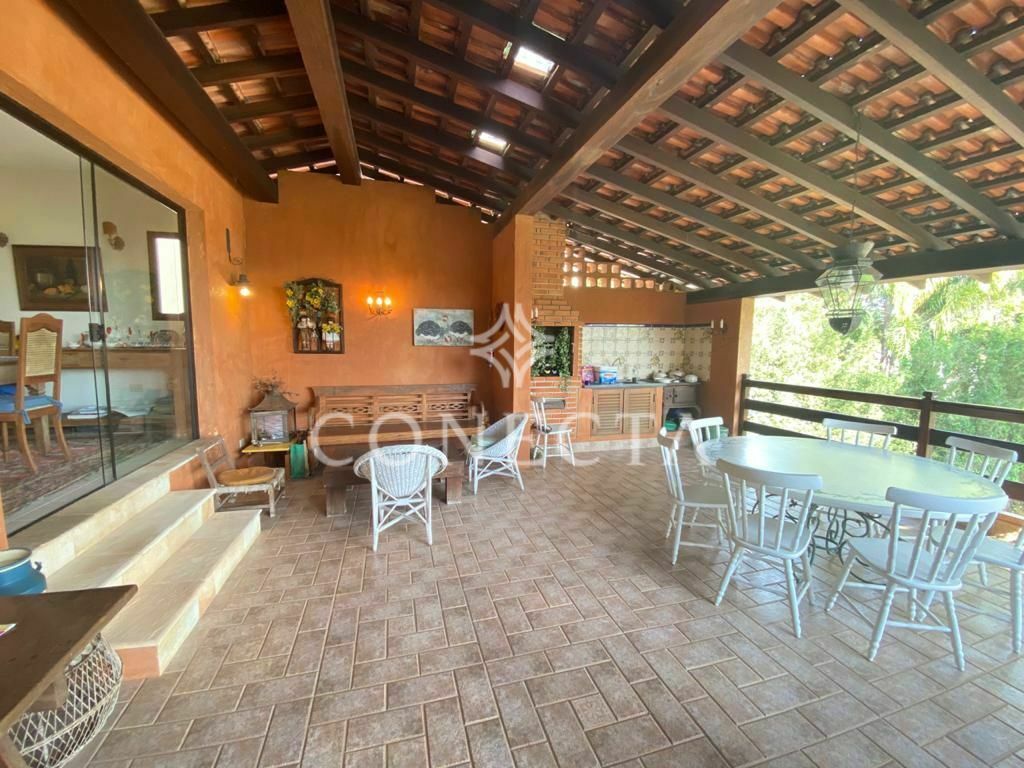 Casa à venda com 4 quartos, 520m² - Foto 27