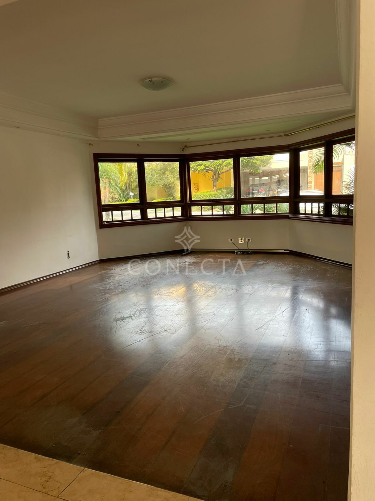 Casa à venda com 4 quartos, 950m² - Foto 16