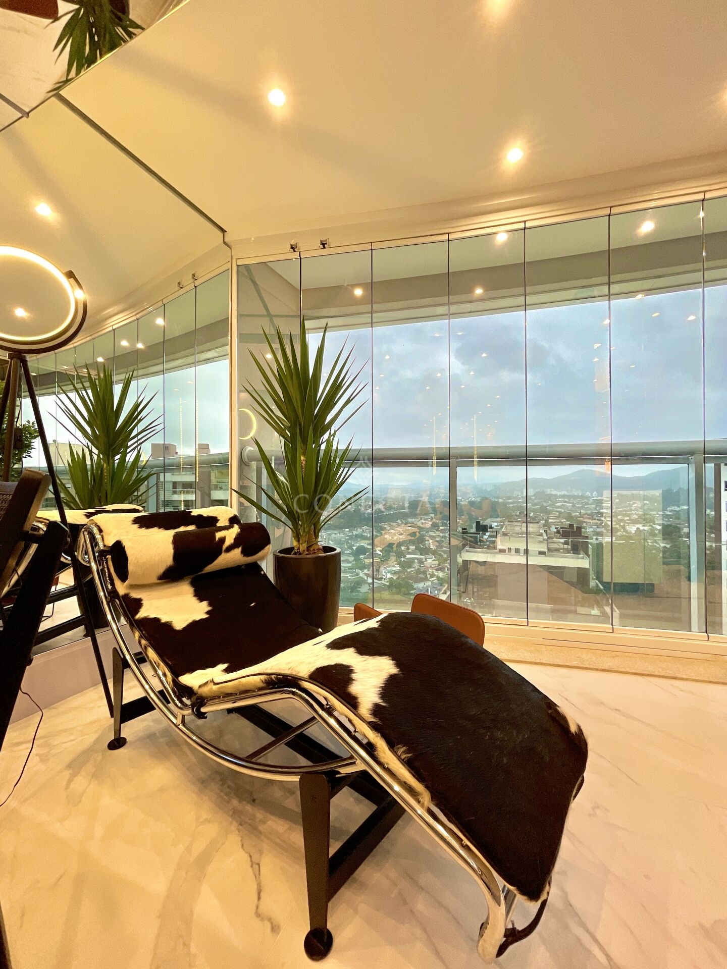 Apartamento à venda com 2 quartos, 70m² - Foto 16