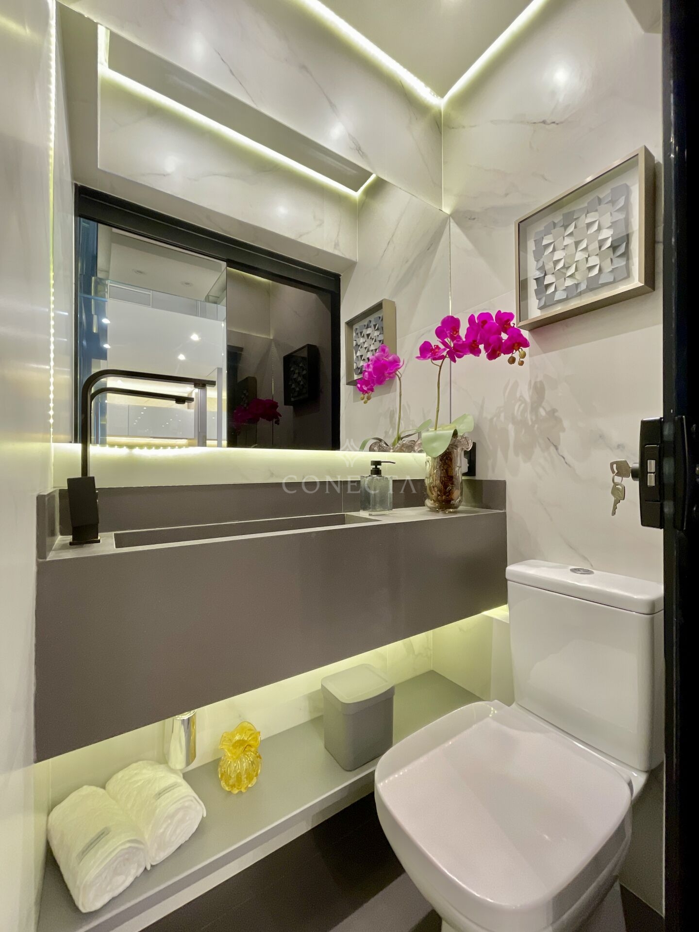Apartamento à venda com 2 quartos, 70m² - Foto 24