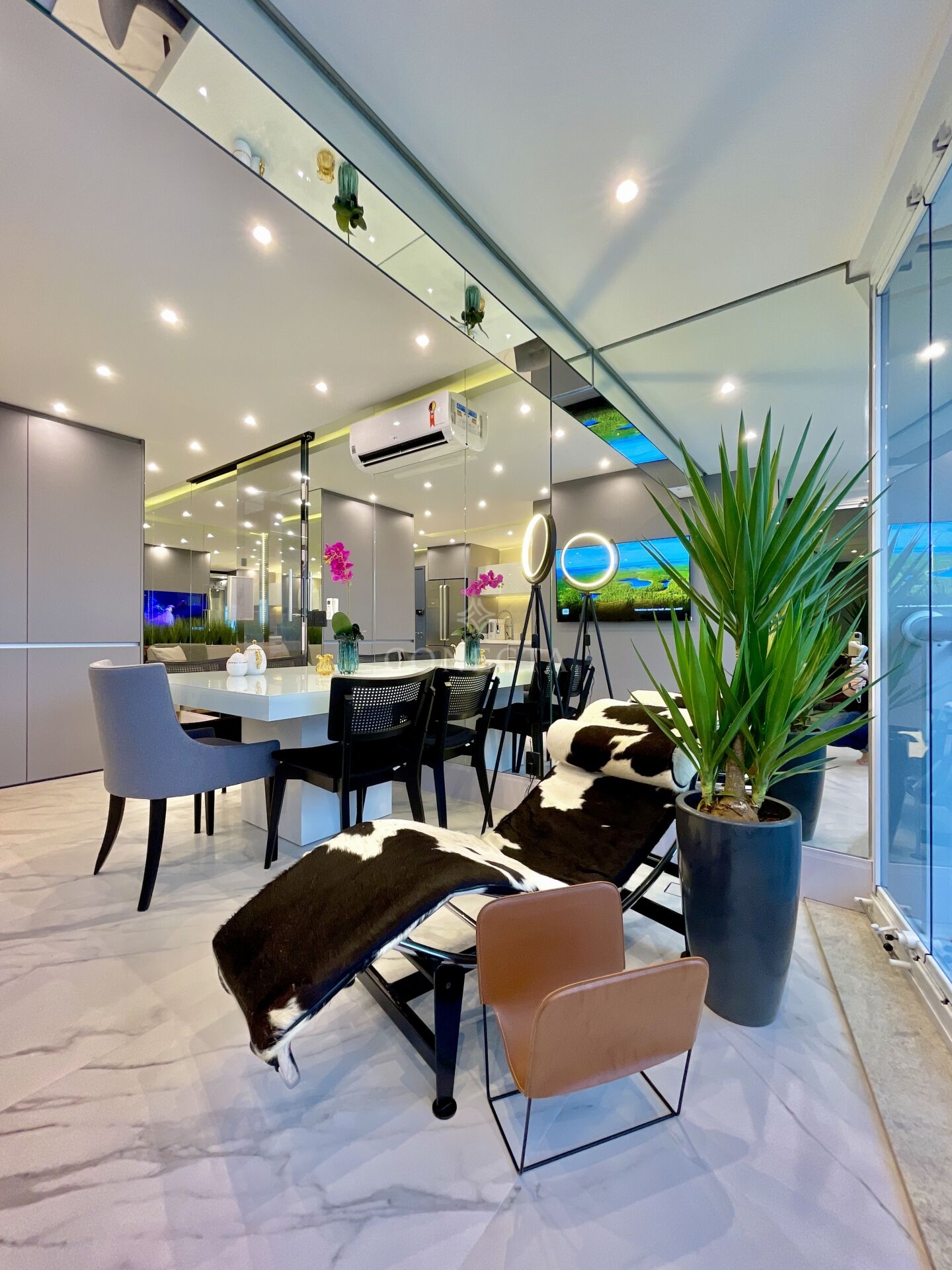 Apartamento à venda com 2 quartos, 70m² - Foto 18