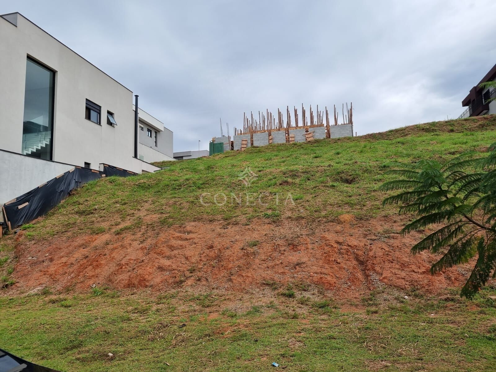 Terreno à venda, 420m² - Foto 1