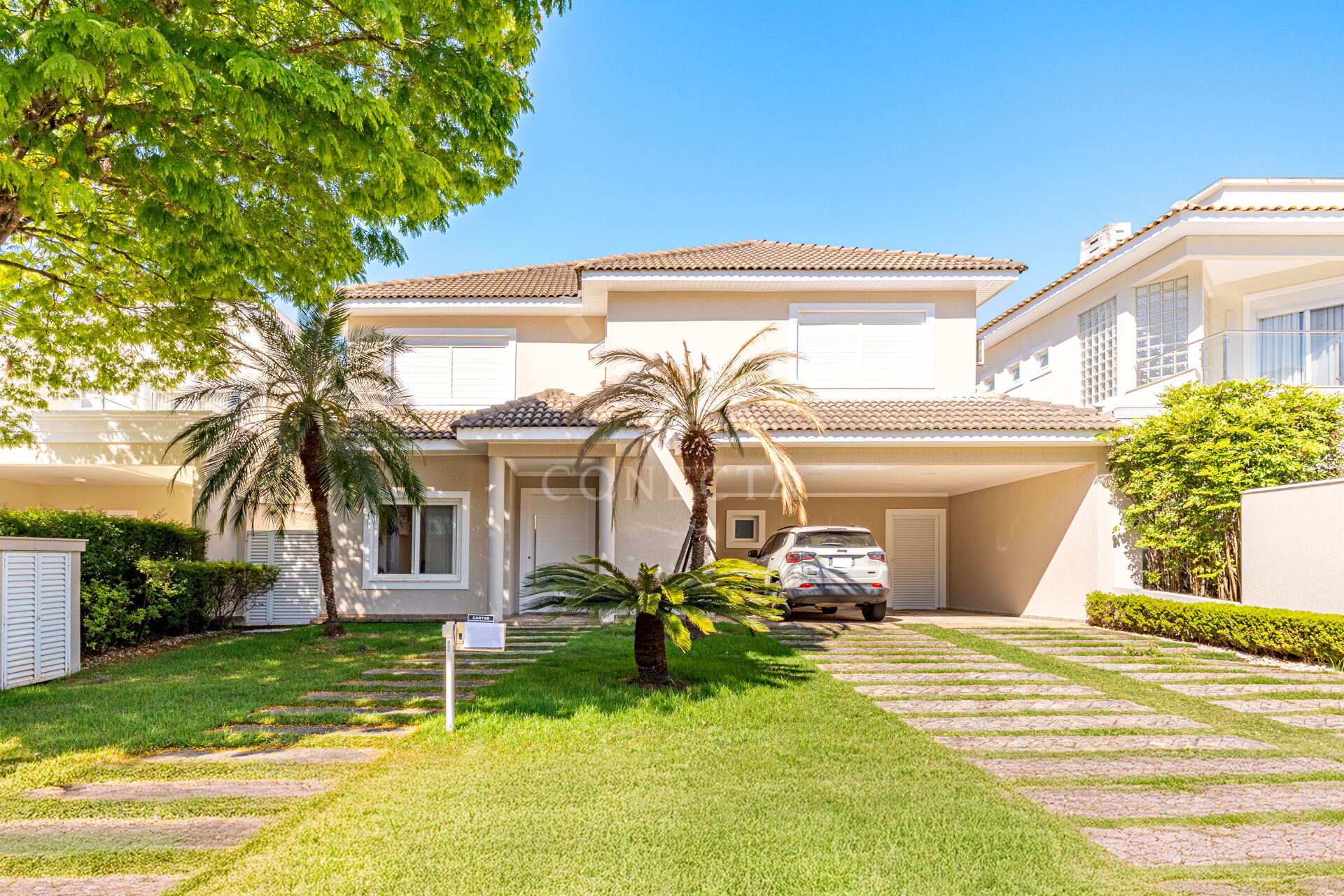 Casa, 5 quartos, 380 m² - Foto 1