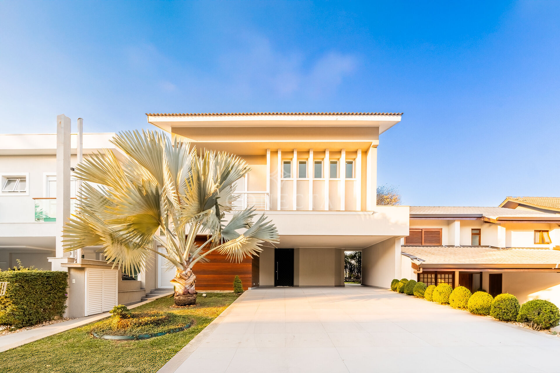 Casa, 4 quartos, 481 m² - Foto 1