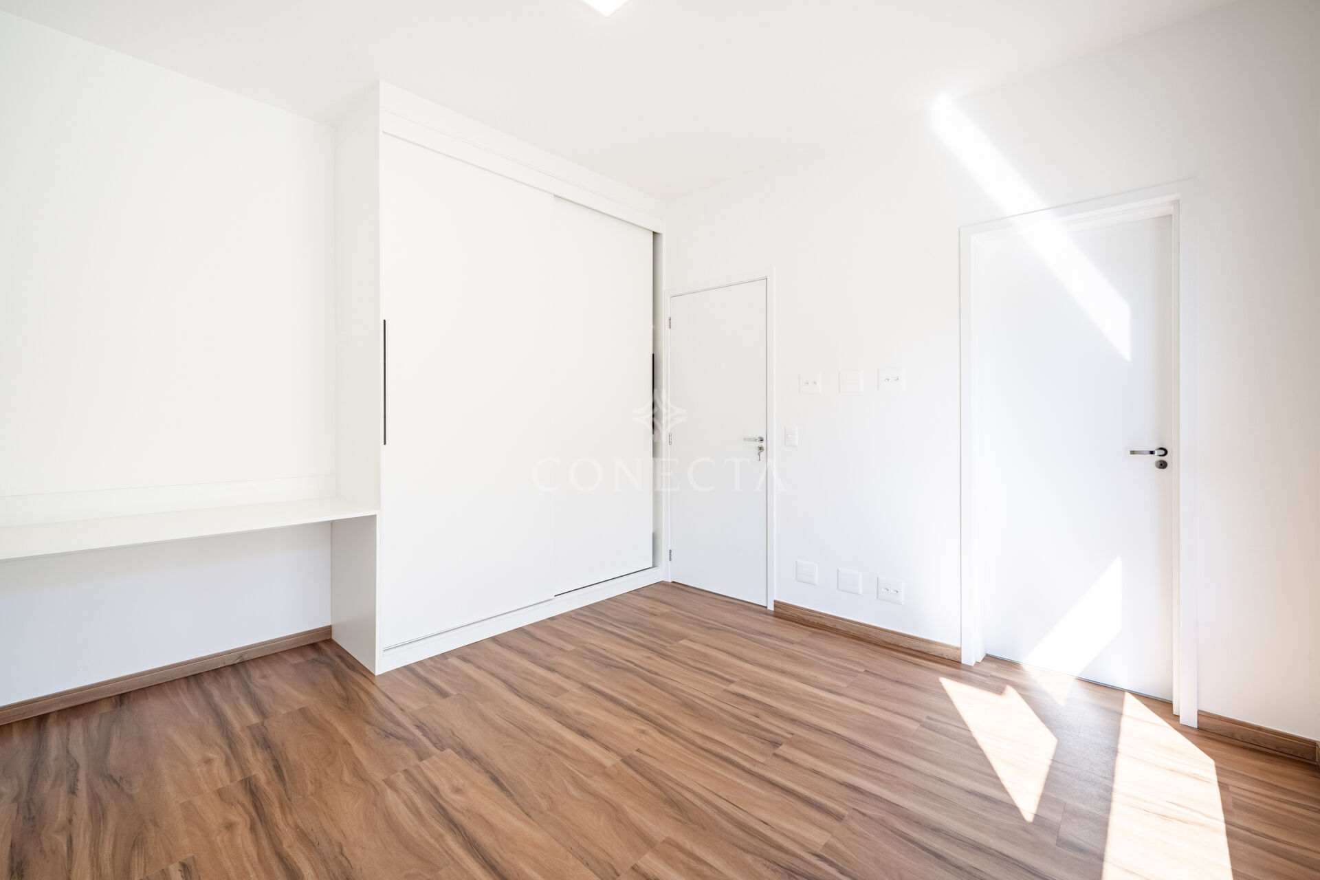 Casa à venda com 4 quartos, 350m² - Foto 16