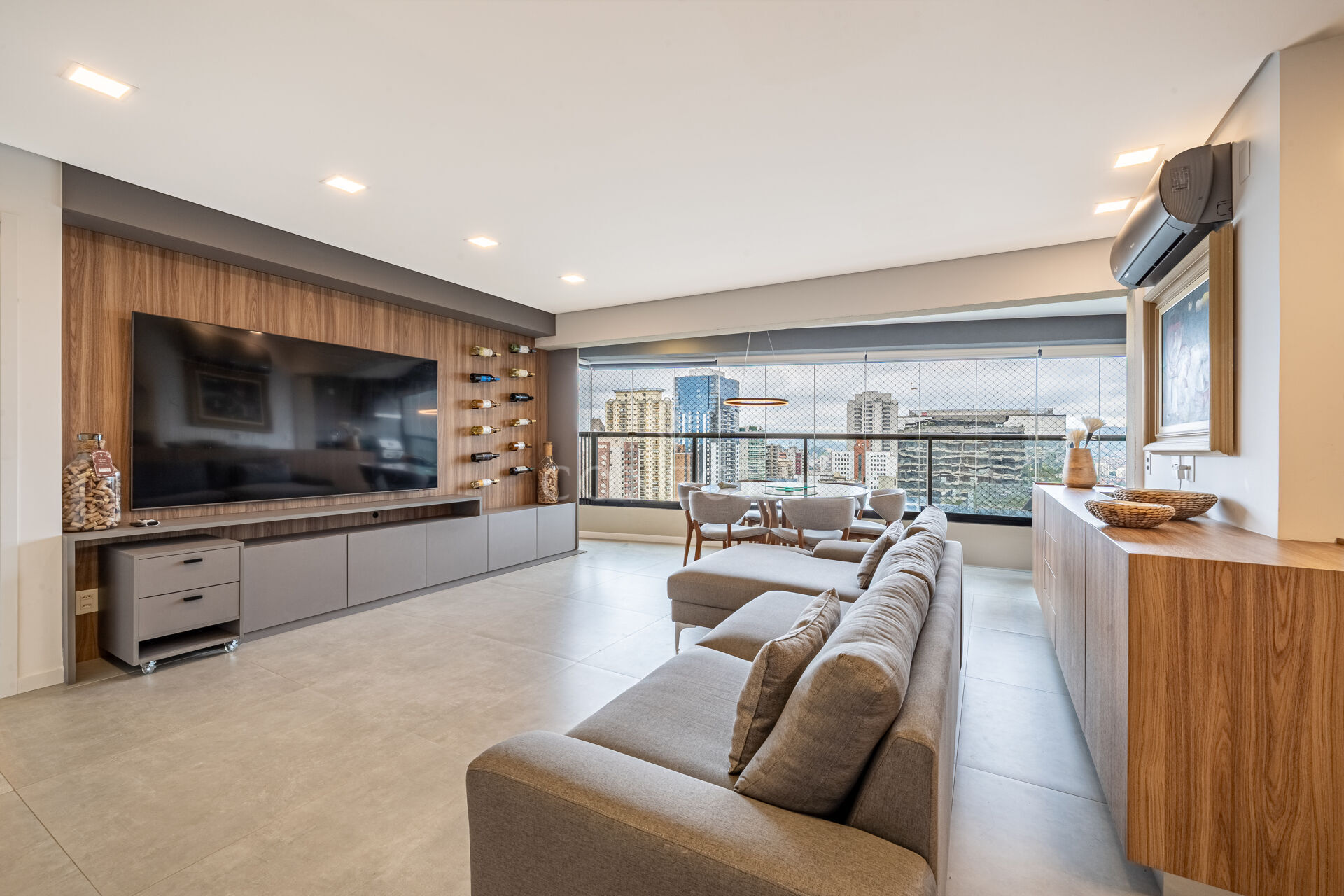 Apartamento, 1 quarto, 74 m² - Foto 1