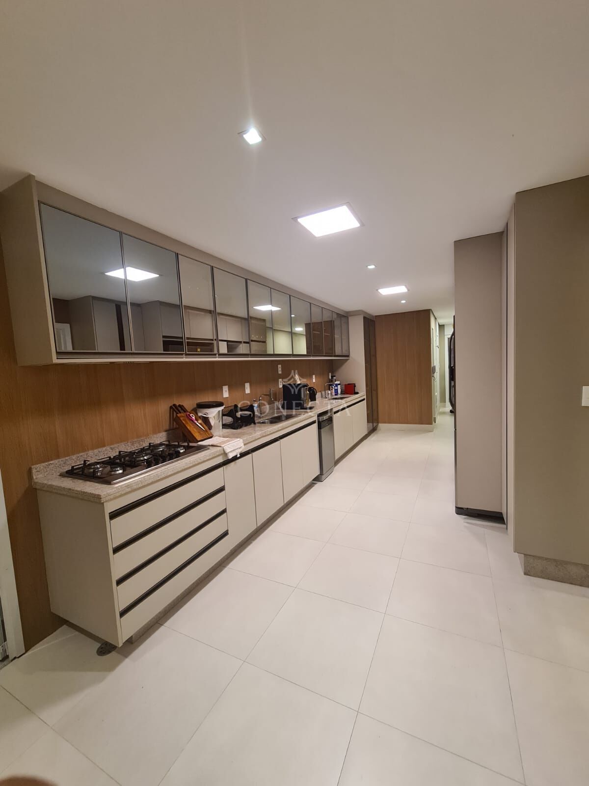 Apartamento à venda com 5 quartos, 336m² - Foto 14