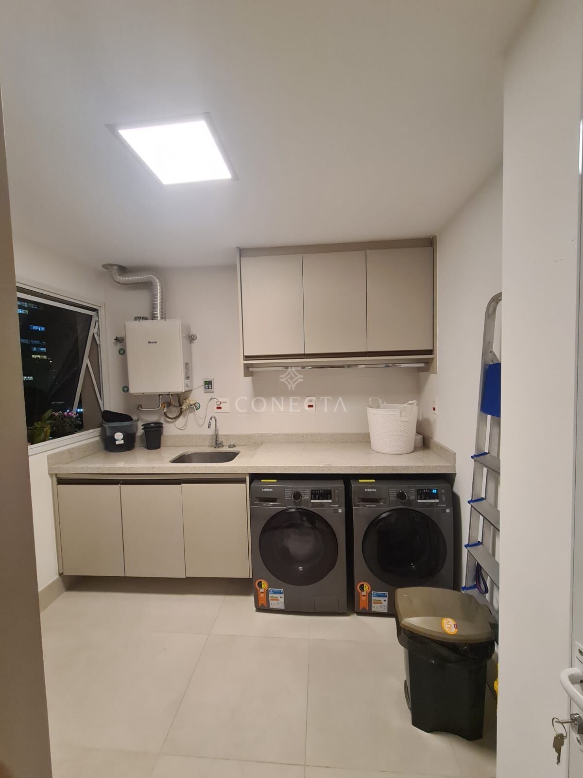 Apartamento à venda com 5 quartos, 336m² - Foto 15