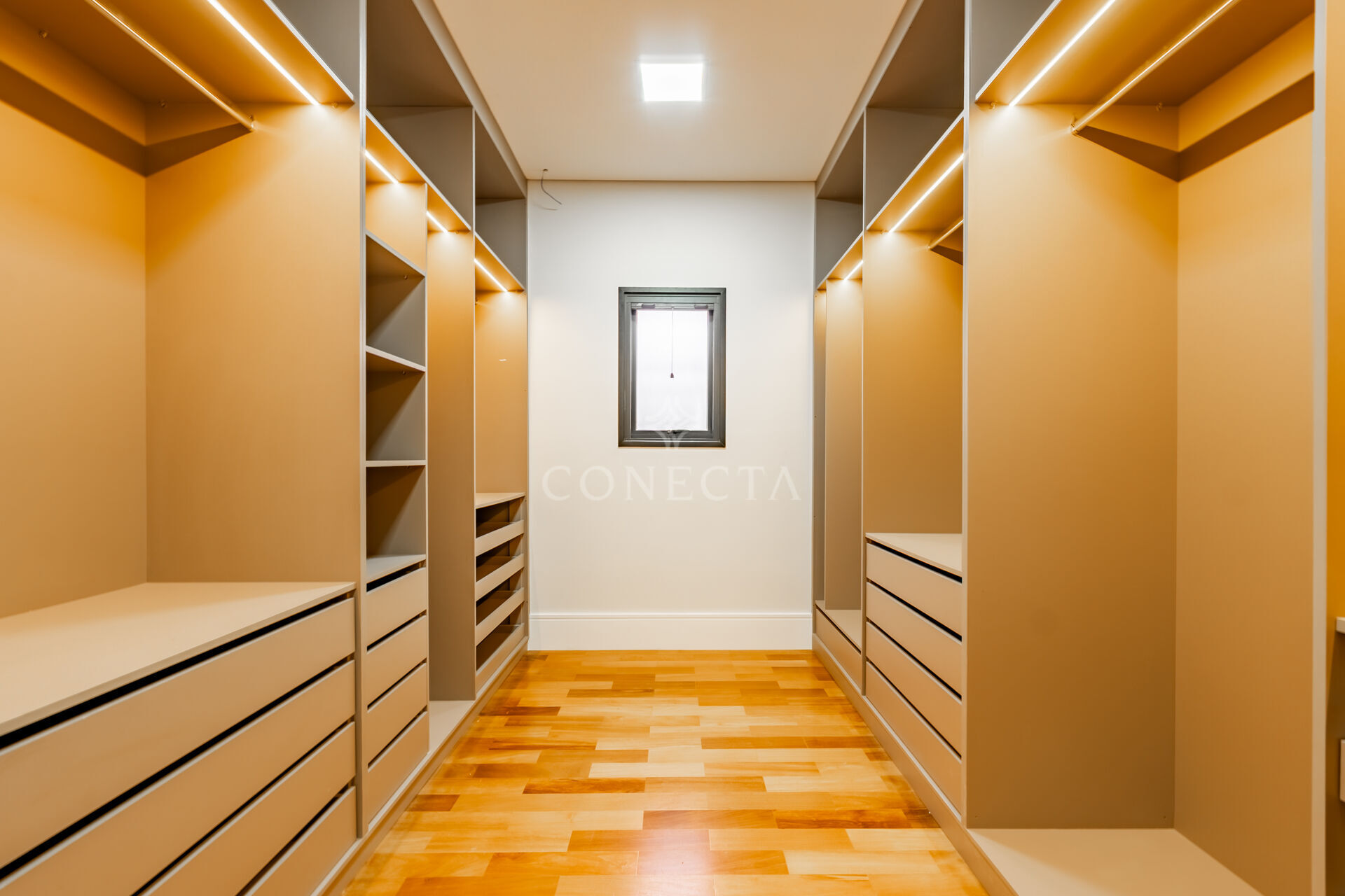 Casa, 4 quartos, 650 m² - Foto 27