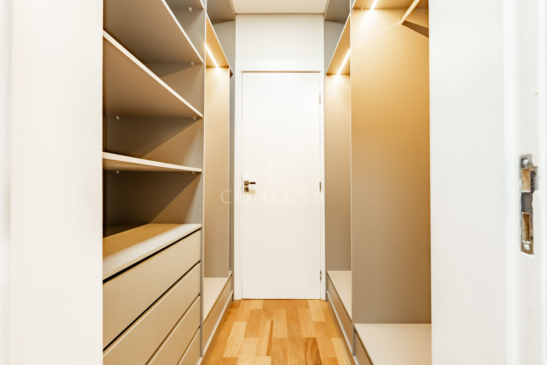 Casa, 4 quartos, 650 m² - Foto 34