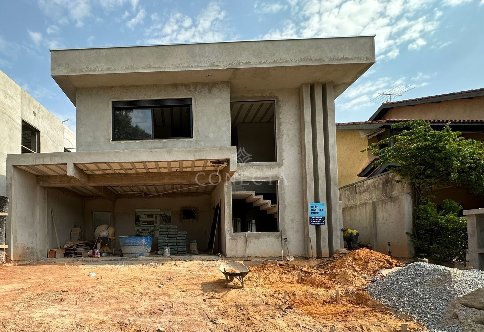 Casa à venda com 4 quartos, 360m² - Foto 2