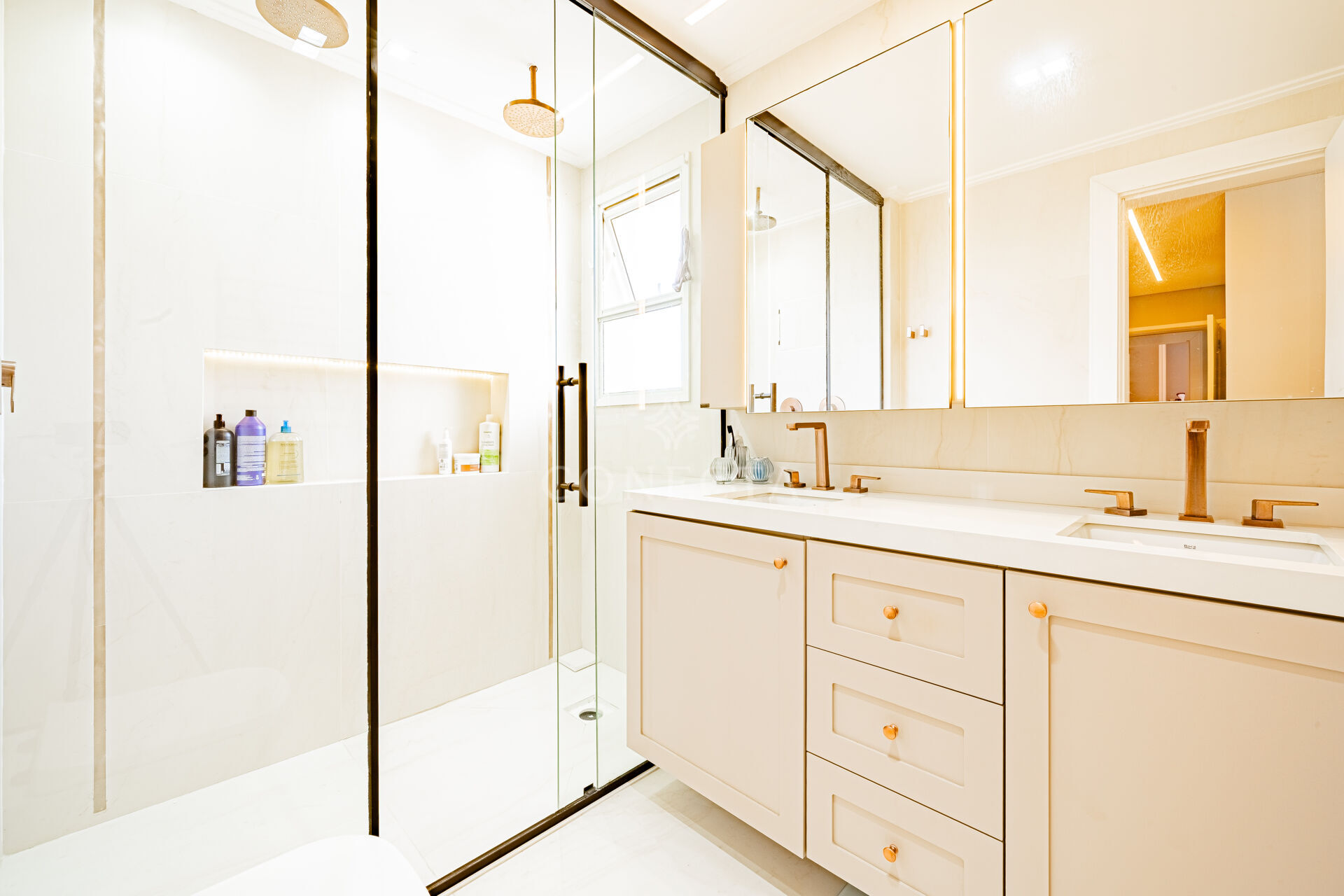 Apartamento, 4 quartos, 202 m² - Foto 18