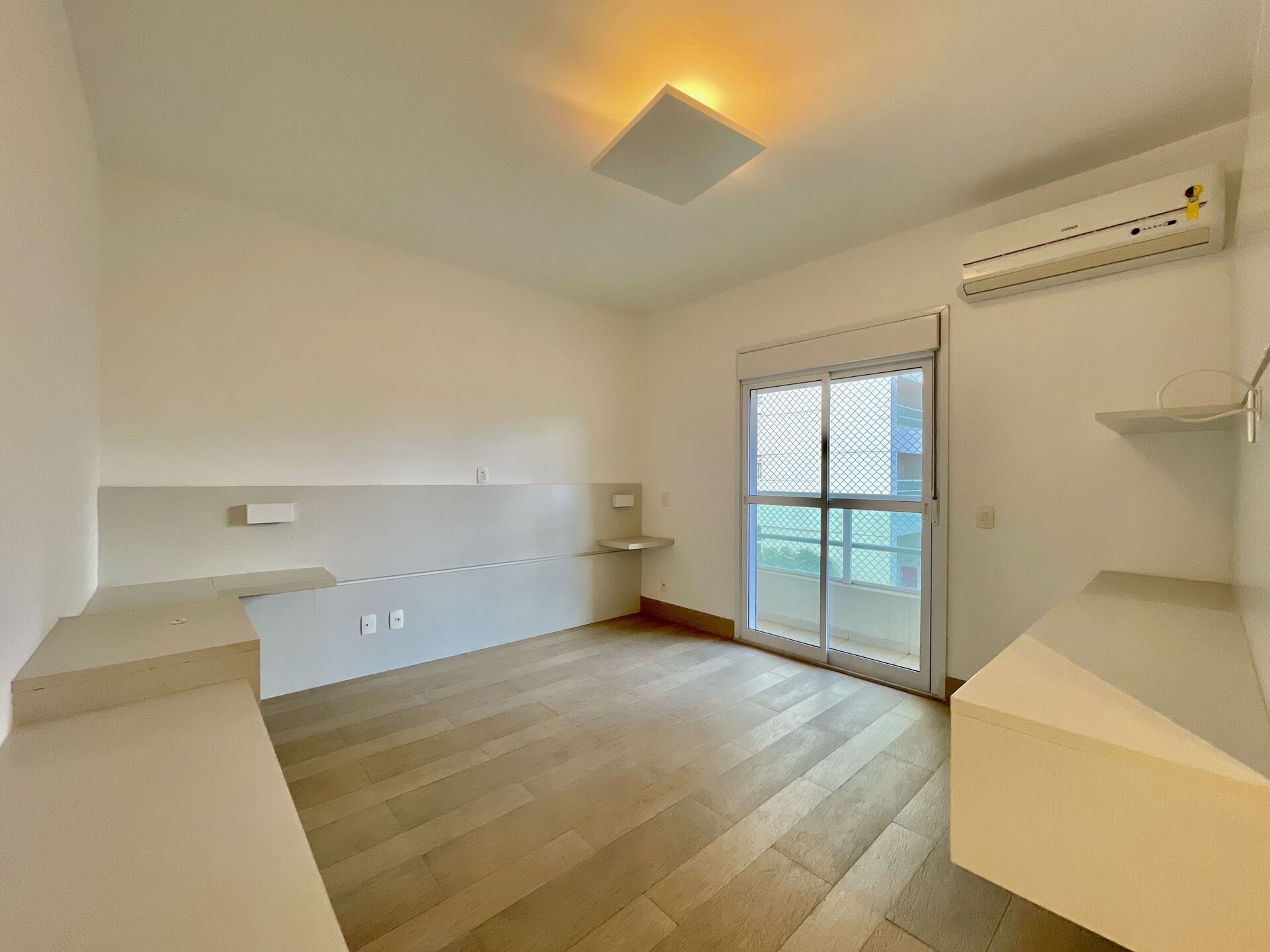 Apartamento à venda com 3 quartos, 202m² - Foto 29