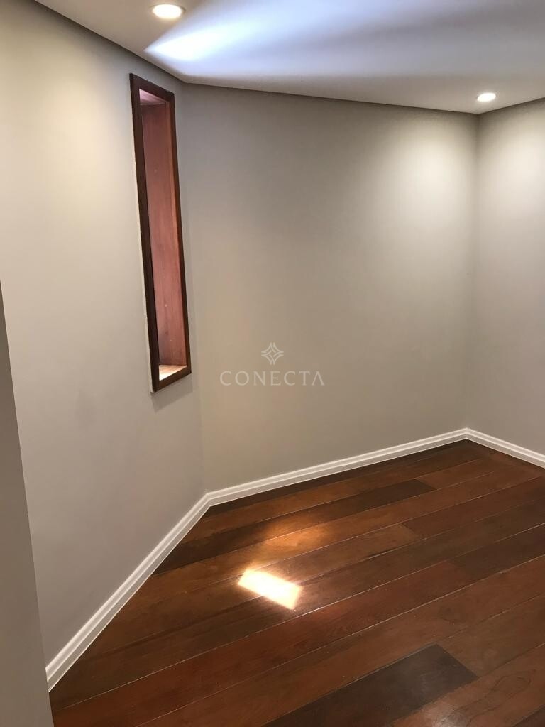 Apartamento para alugar com 3 quartos, 230m² - Foto 9