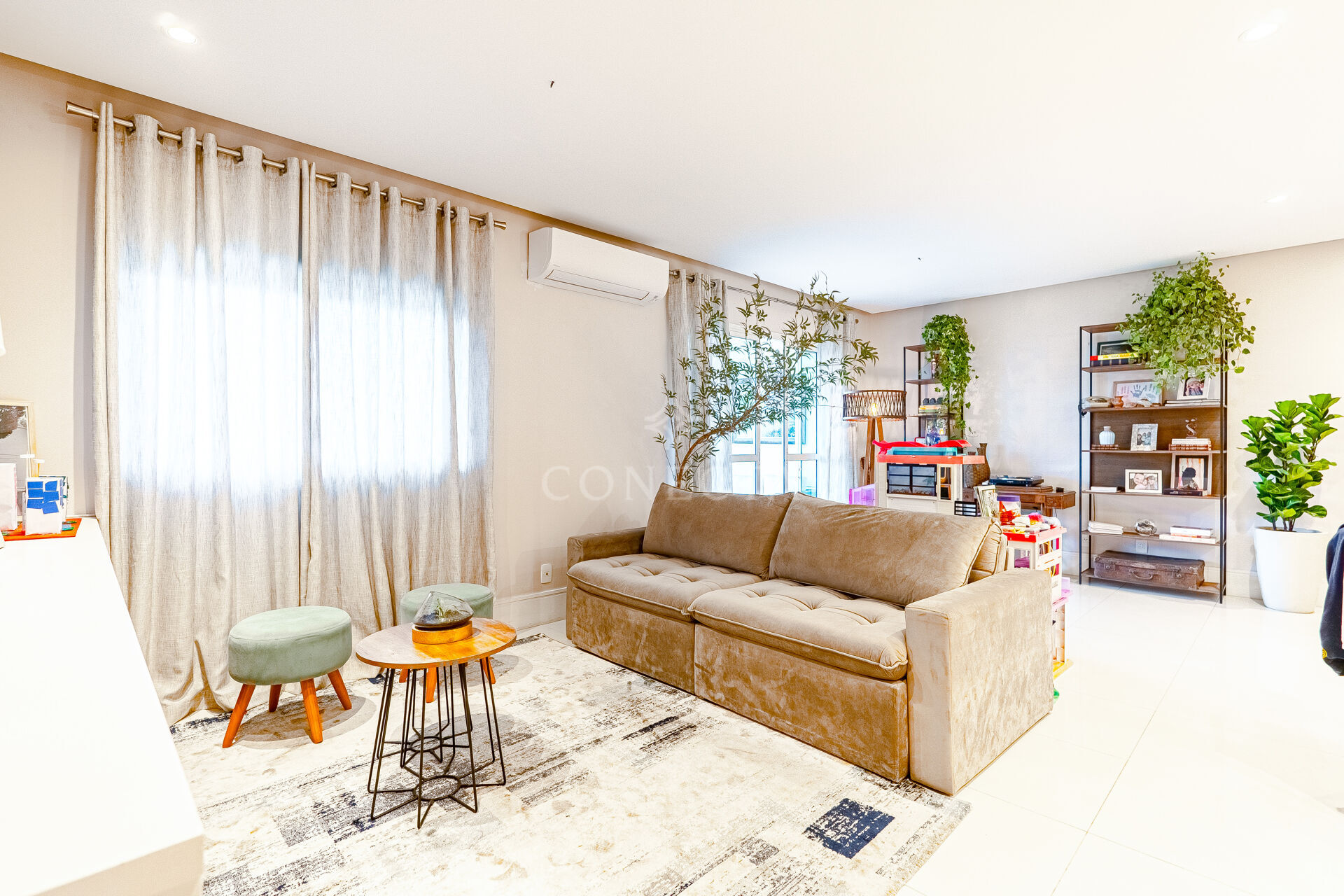 Apartamento à venda com 3 quartos, 133m² - Foto 4