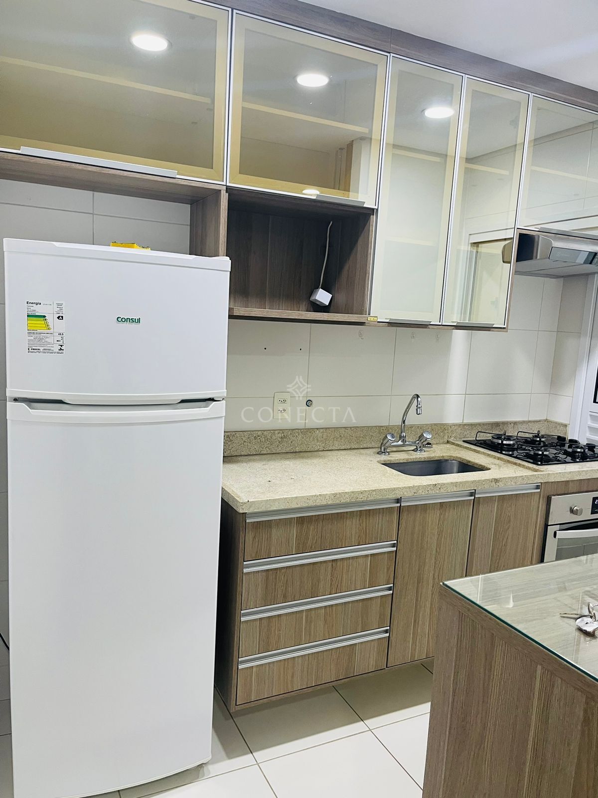 Apartamento à venda com 2 quartos, 70m² - Foto 7