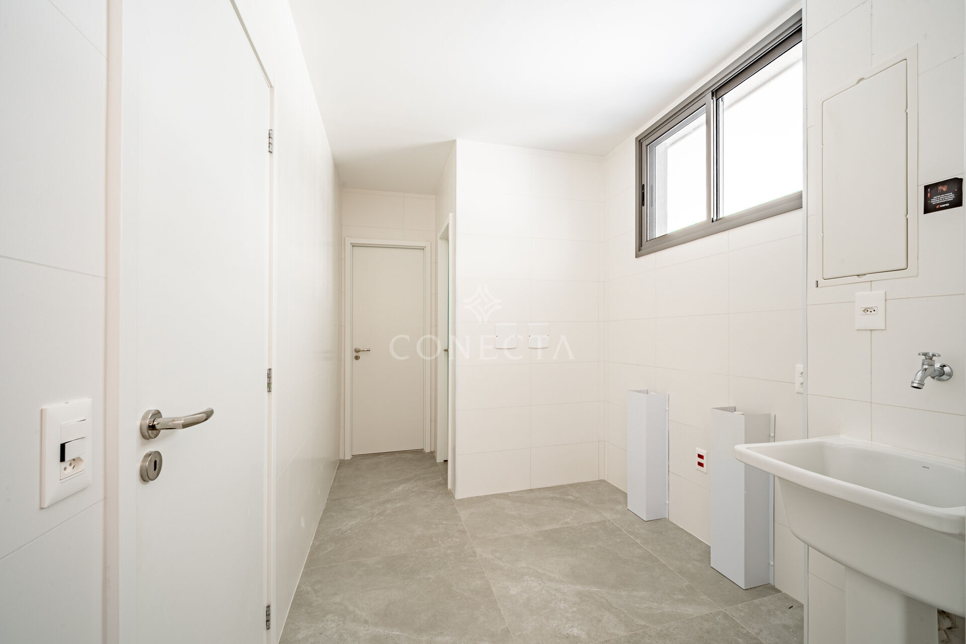 Casa à venda com 4 quartos, 310m² - Foto 12