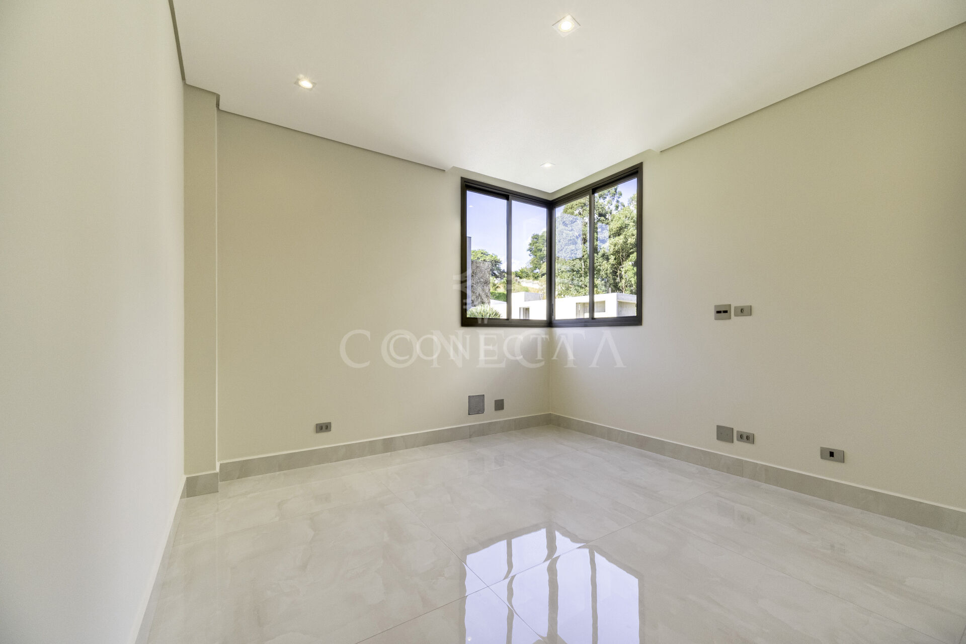 Casa à venda com 4 quartos, 578m² - Foto 9