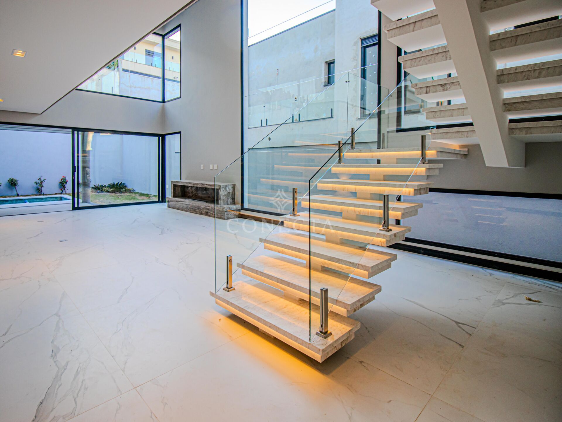 Casa, 4 quartos, 370 m² - Foto 23