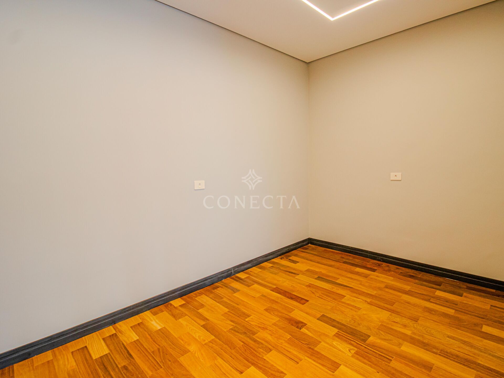 Casa, 4 quartos, 370 m² - Foto 33