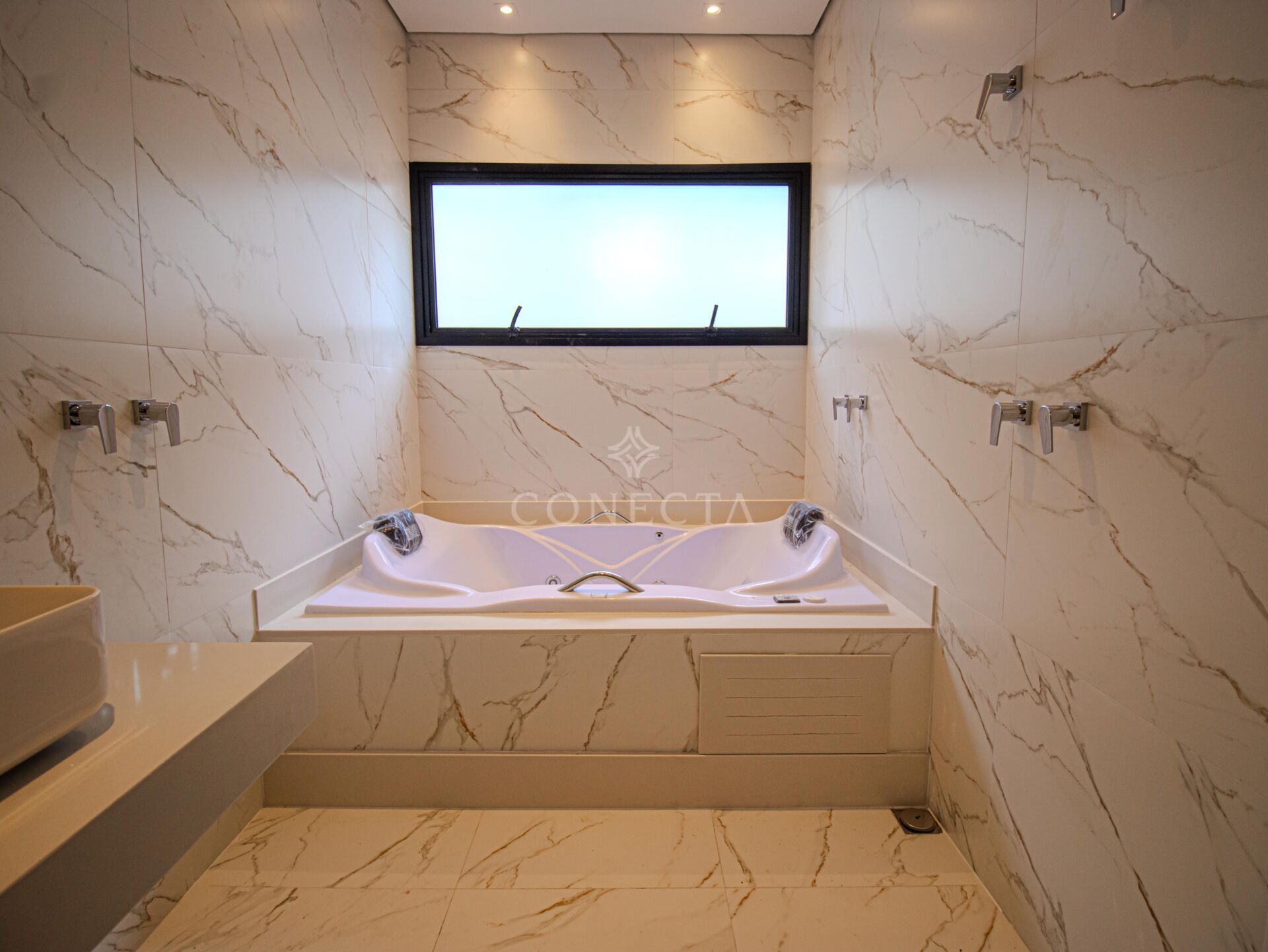 Casa, 4 quartos, 370 m² - Foto 40
