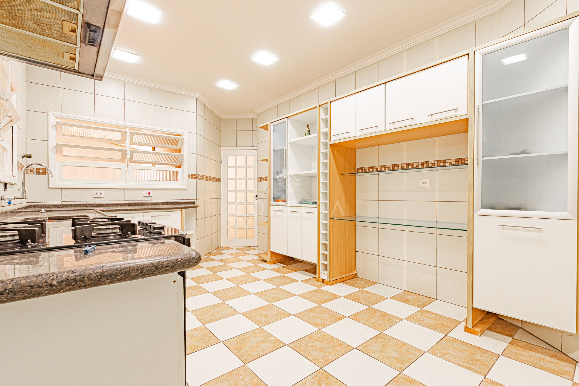 Casa, 4 quartos, 360 m² - Foto 17