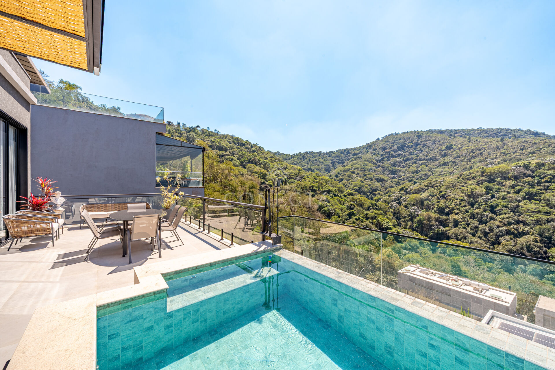 Casa, 3 quartos, 330 m² - Foto 2