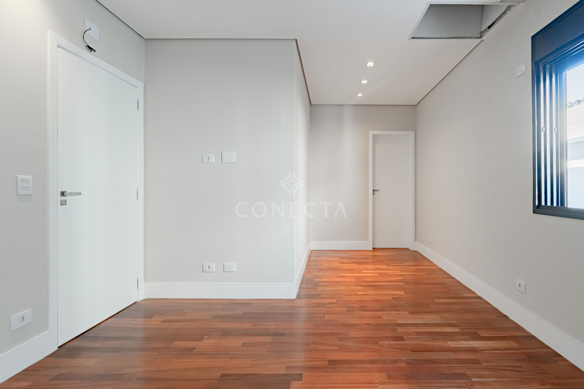 Casa à venda com 4 quartos, 440m² - Foto 31