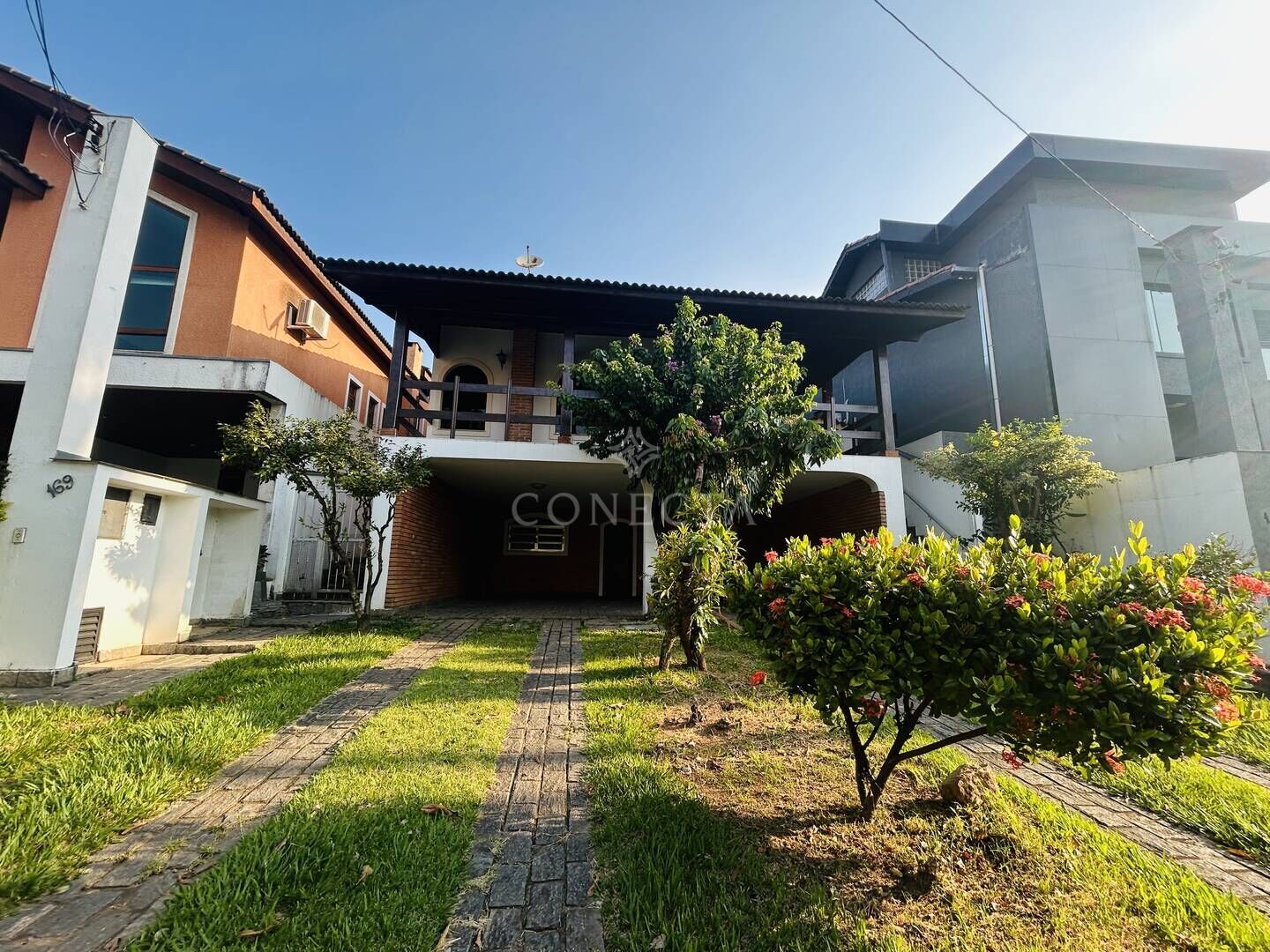 Casa, 3 quartos, 262 m² - Foto 1