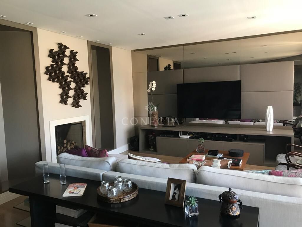 Apartamento à venda com 3 quartos, 212m² - Foto 4