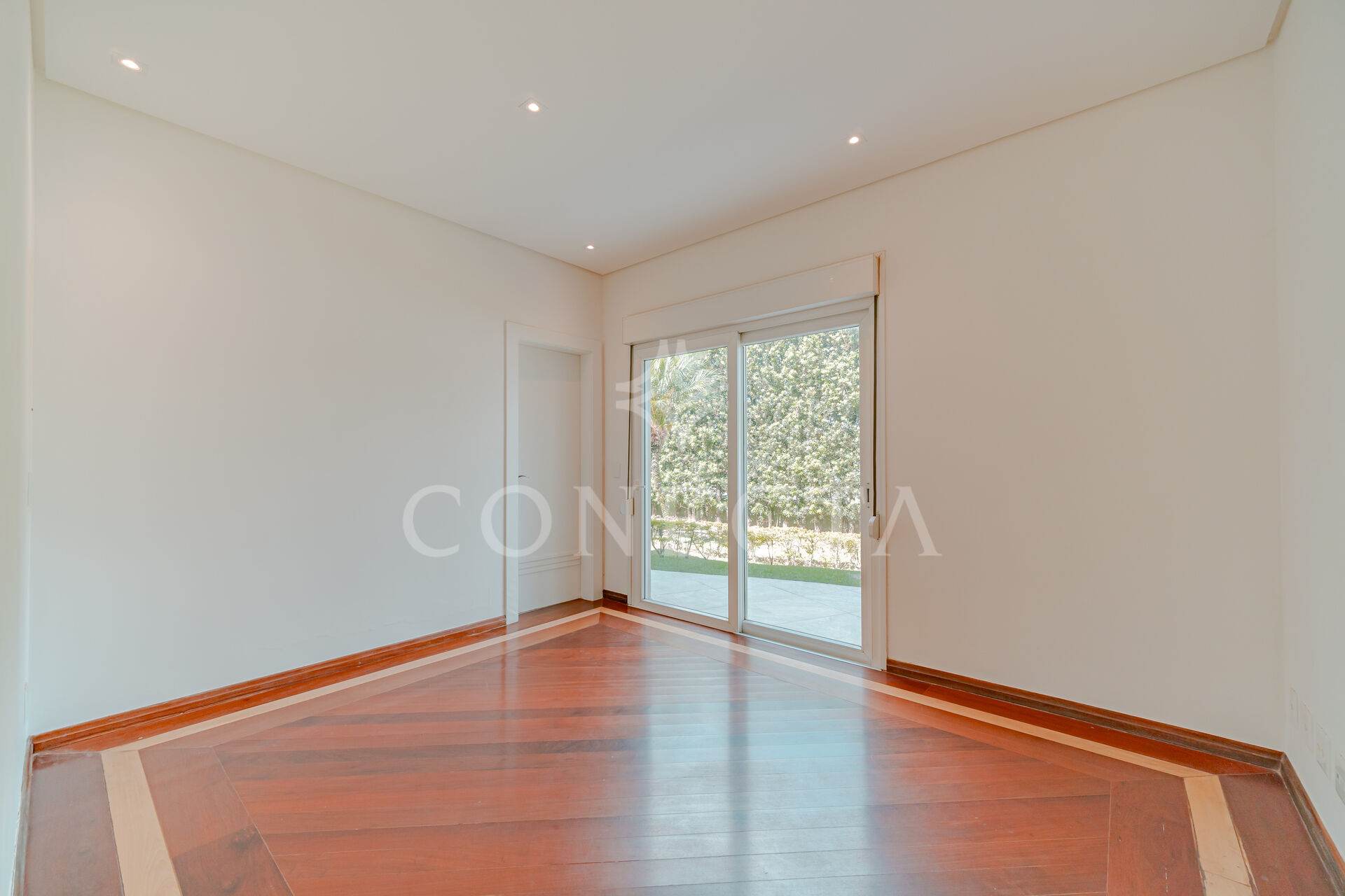 Casa à venda com 5 quartos, 1150m² - Foto 18