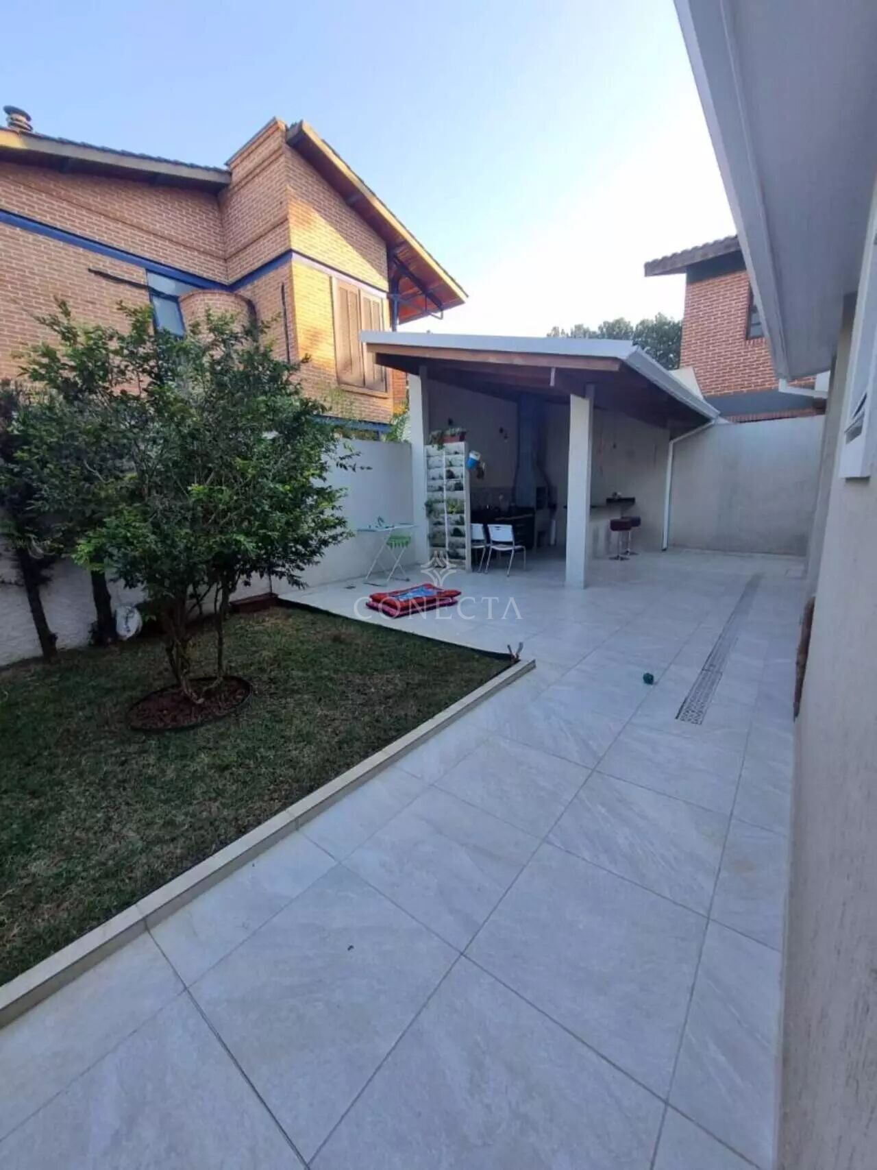 Casa à venda com 3 quartos, 236m² - Foto 7