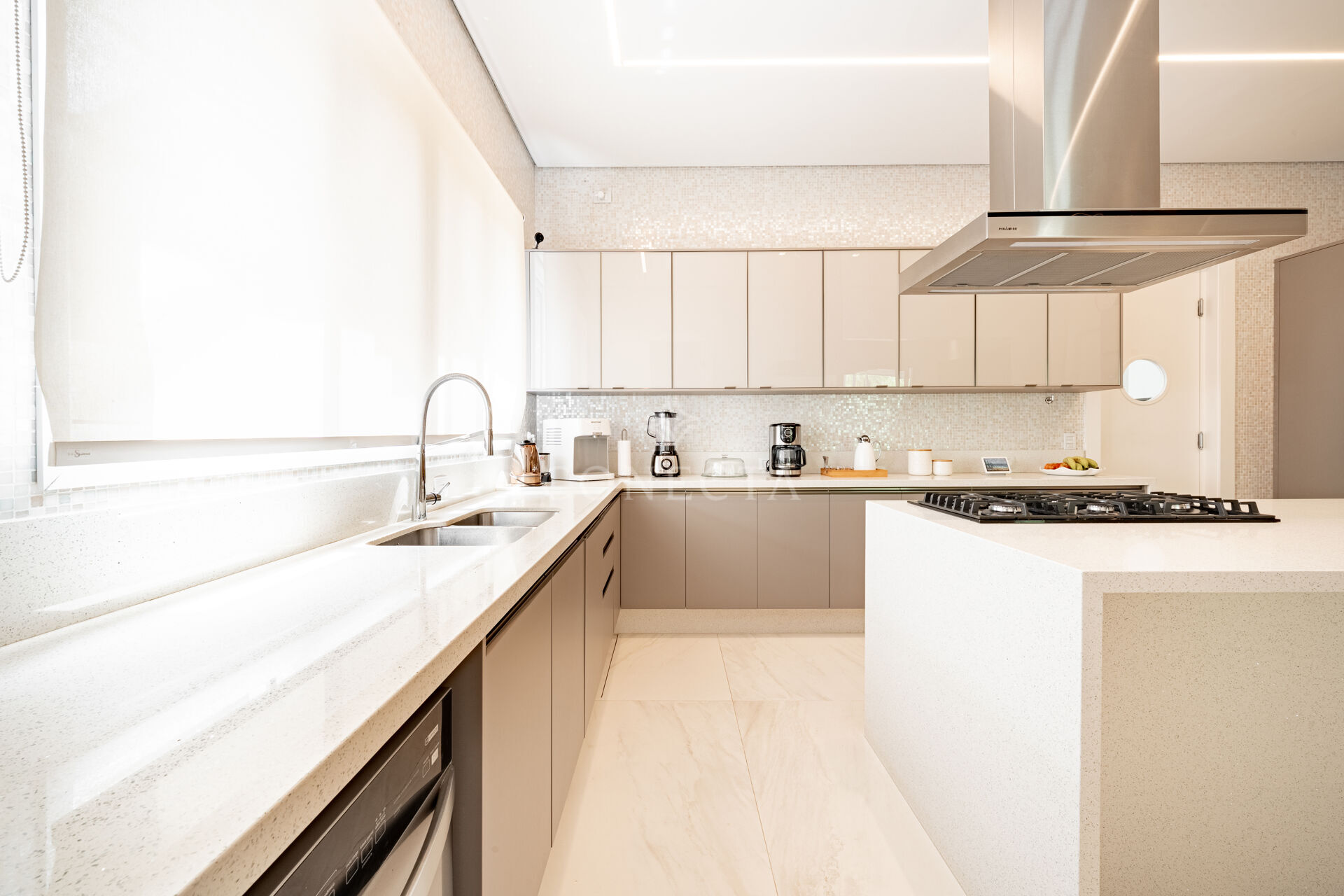 Casa, 4 quartos, 880 m² - Foto 22