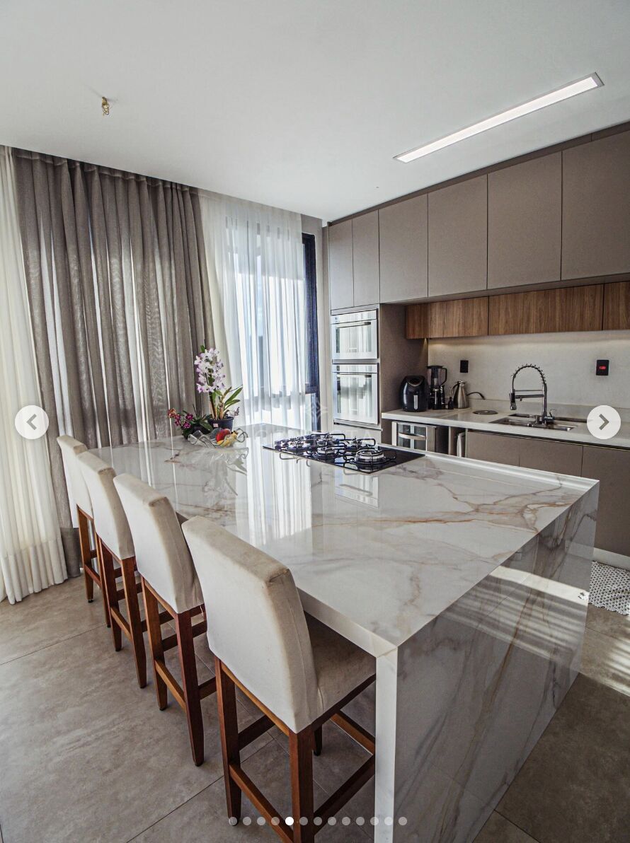 Casa, 5 quartos, 430 m² - Foto 1