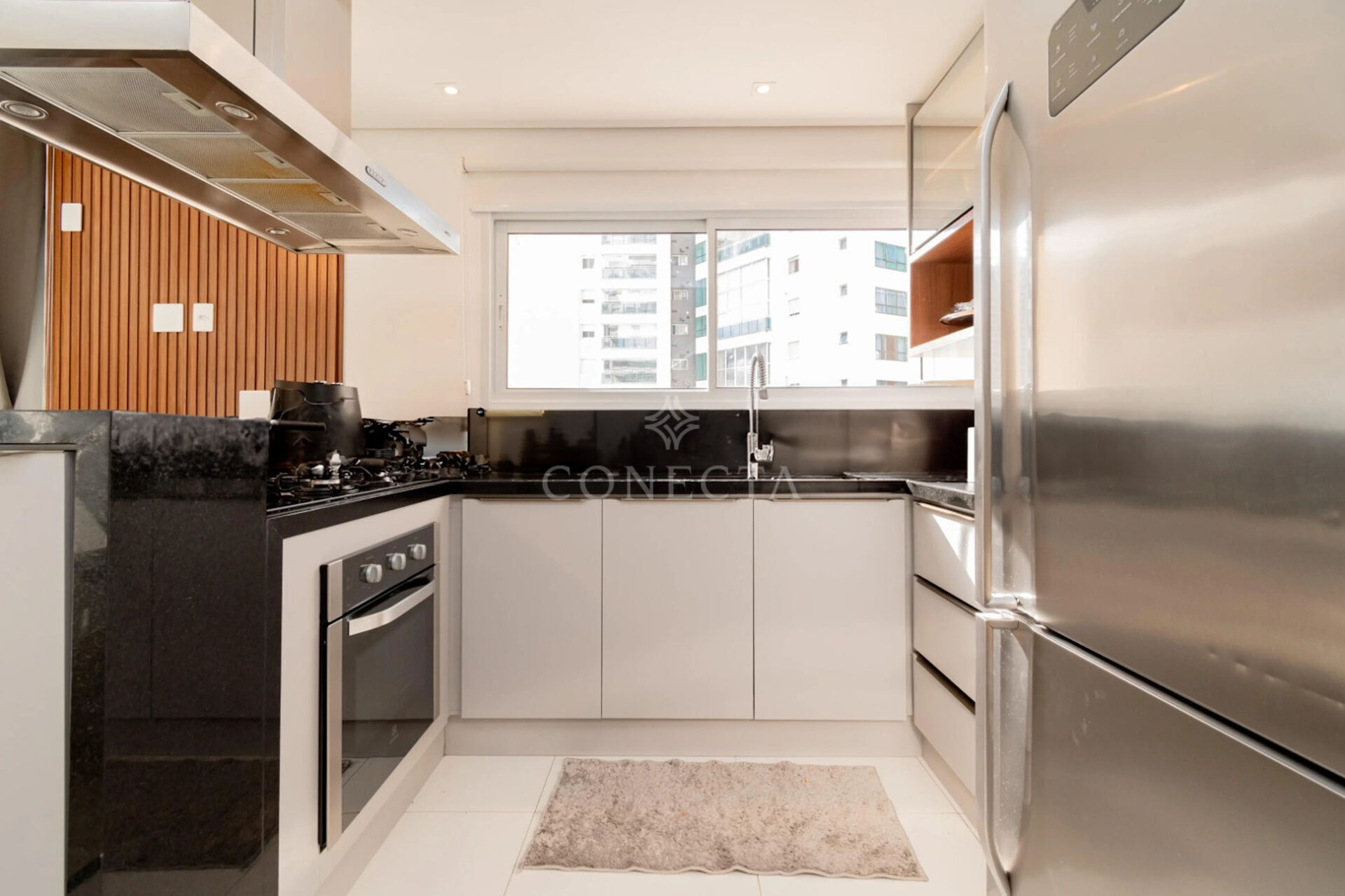 Apartamento à venda com 3 quartos, 136m² - Foto 8