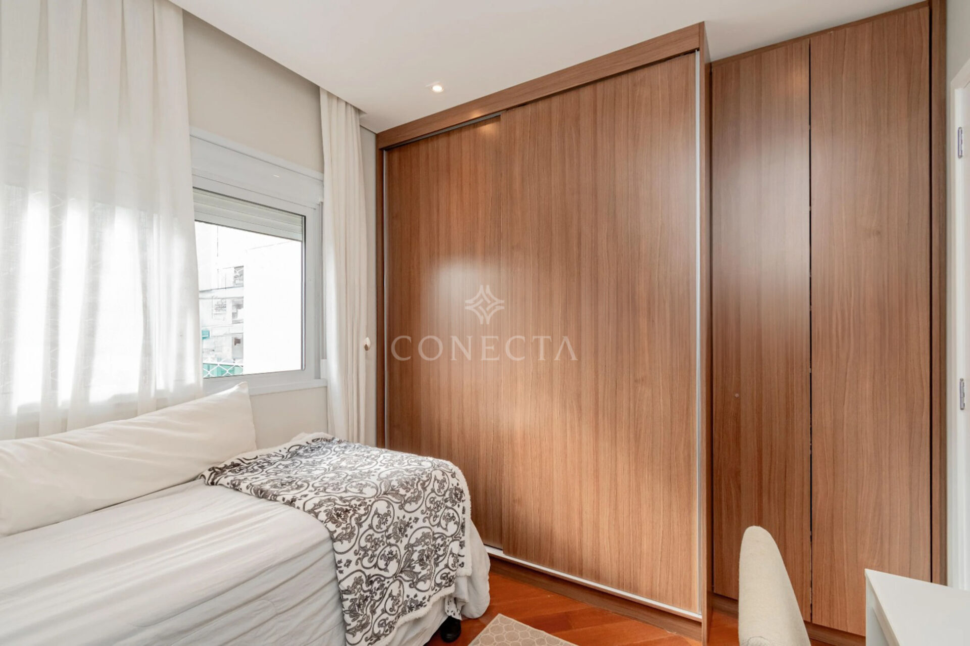 Apartamento à venda com 3 quartos, 136m² - Foto 17