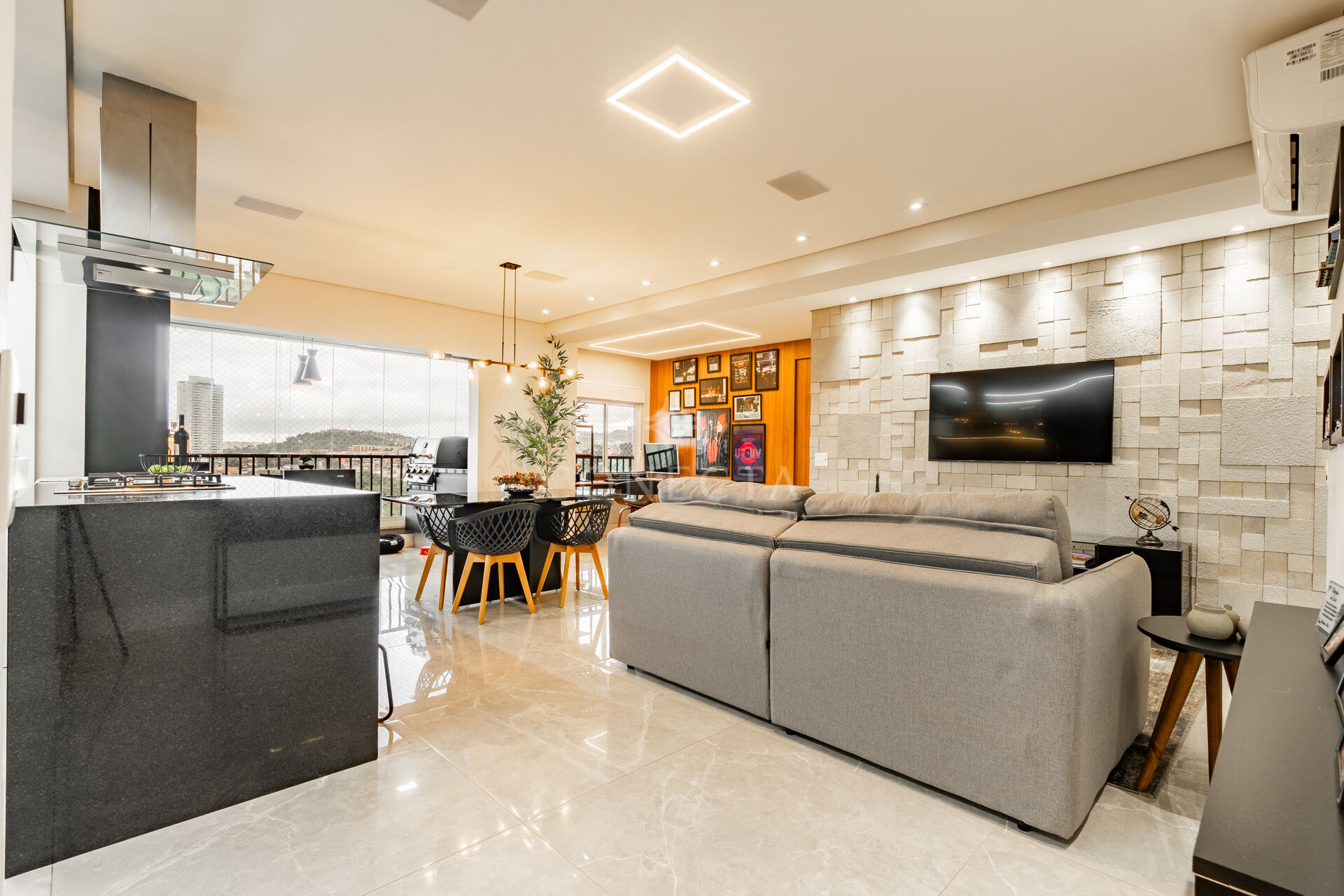 Apartamento, 3 quartos, 110 m² - Foto 1