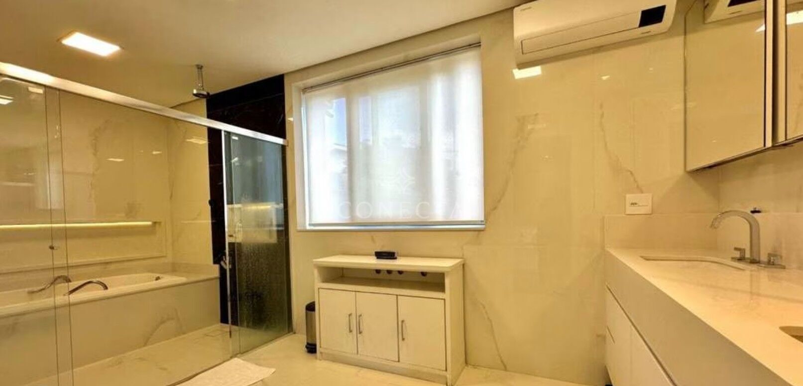 Casa para alugar com 4 quartos, 560m² - Foto 20