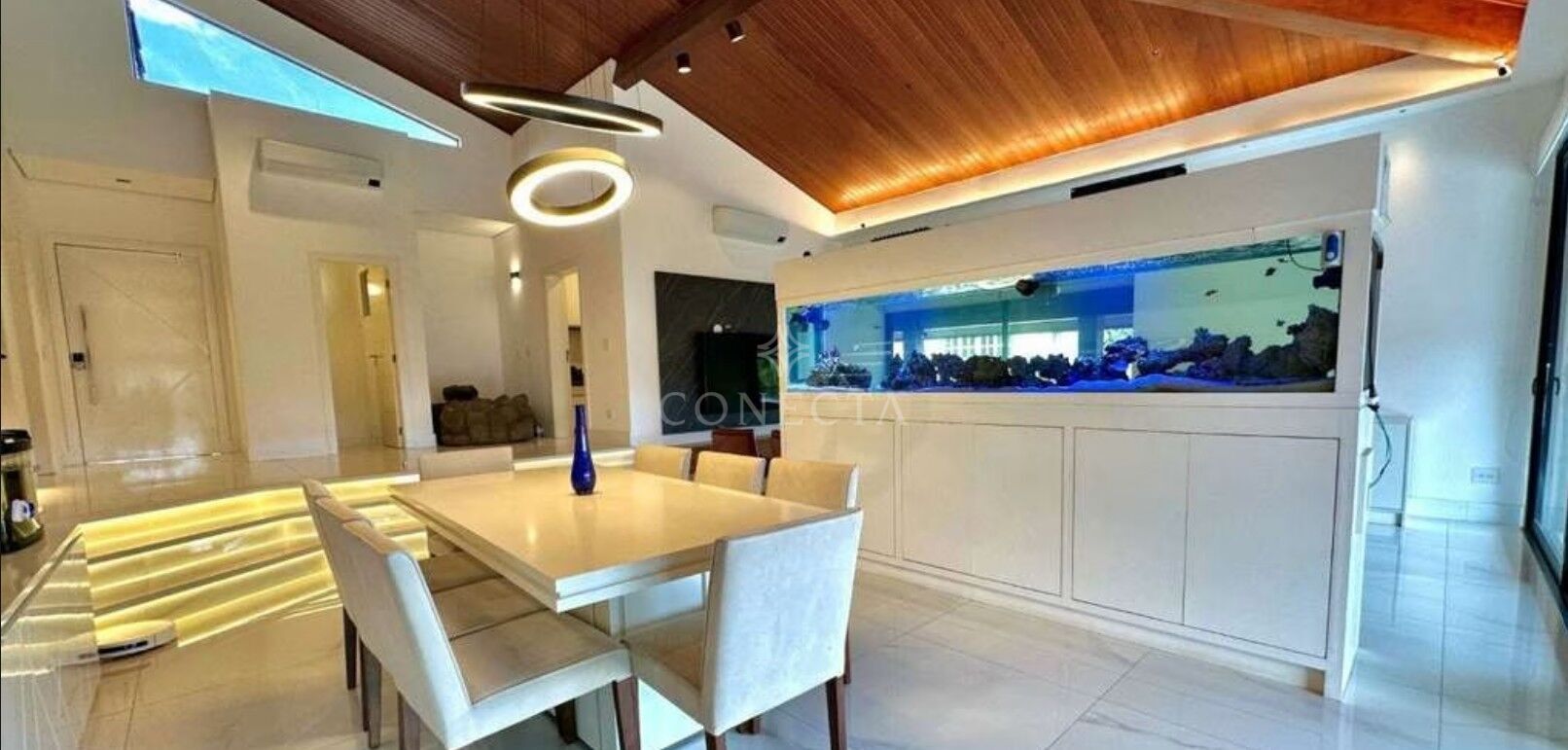 Casa para alugar com 4 quartos, 560m² - Foto 5