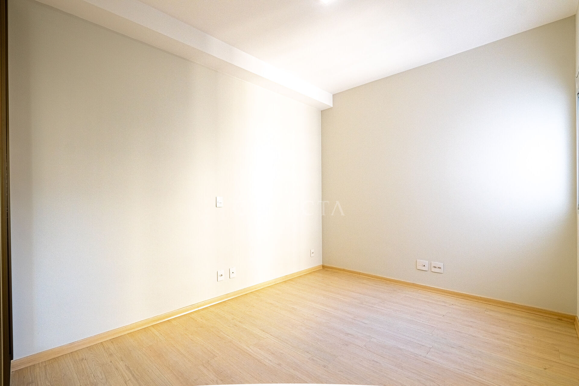 Apartamento à venda com 3 quartos, 243m² - Foto 34