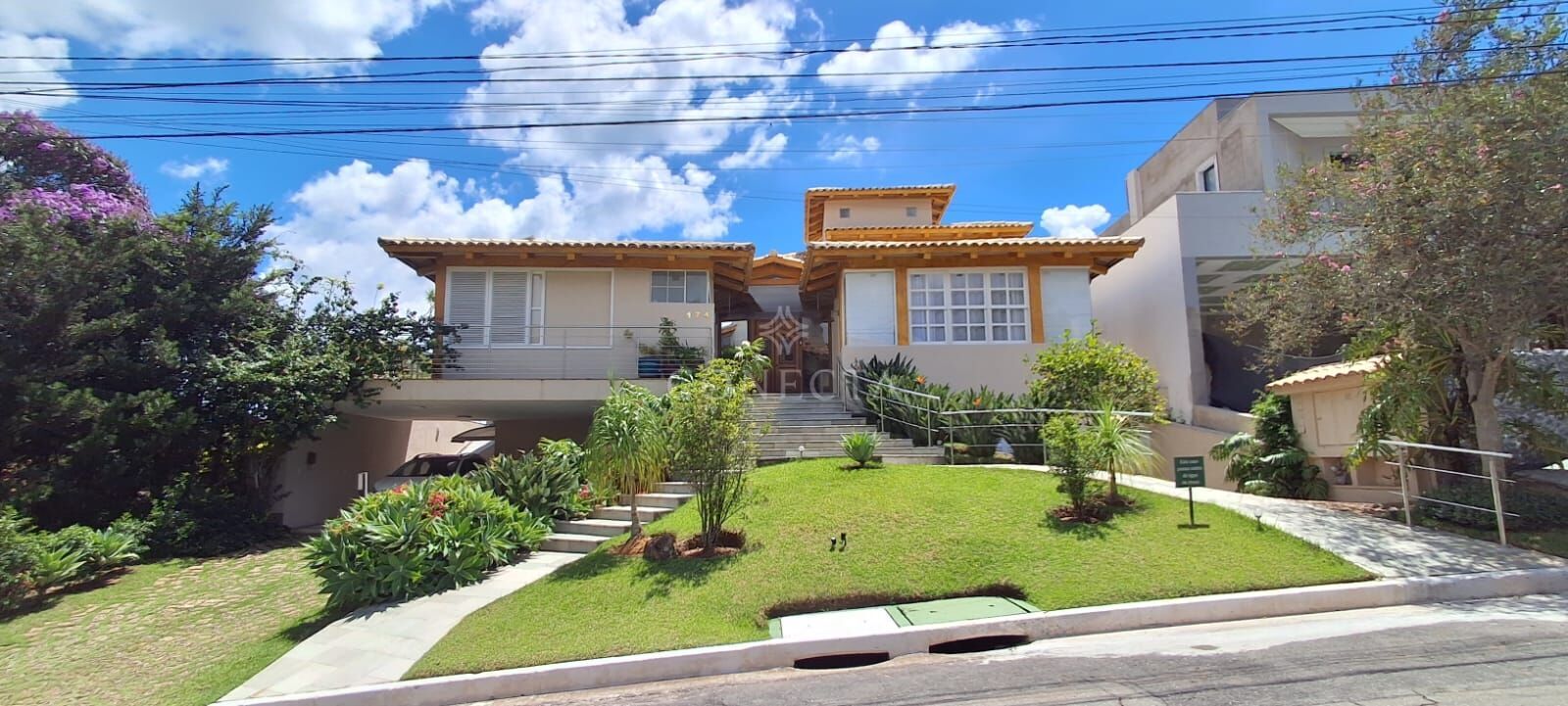 Casa, 4 quartos, 650 m² - Foto 1