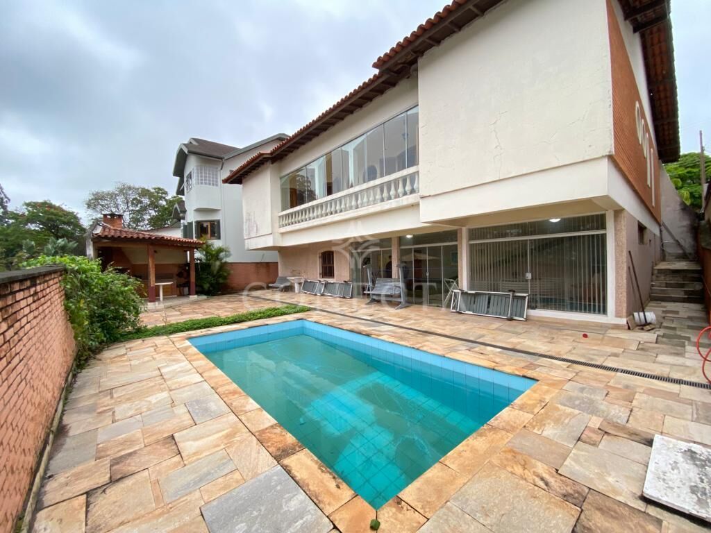 Casa à venda com 4 quartos, 420m² - Foto 2