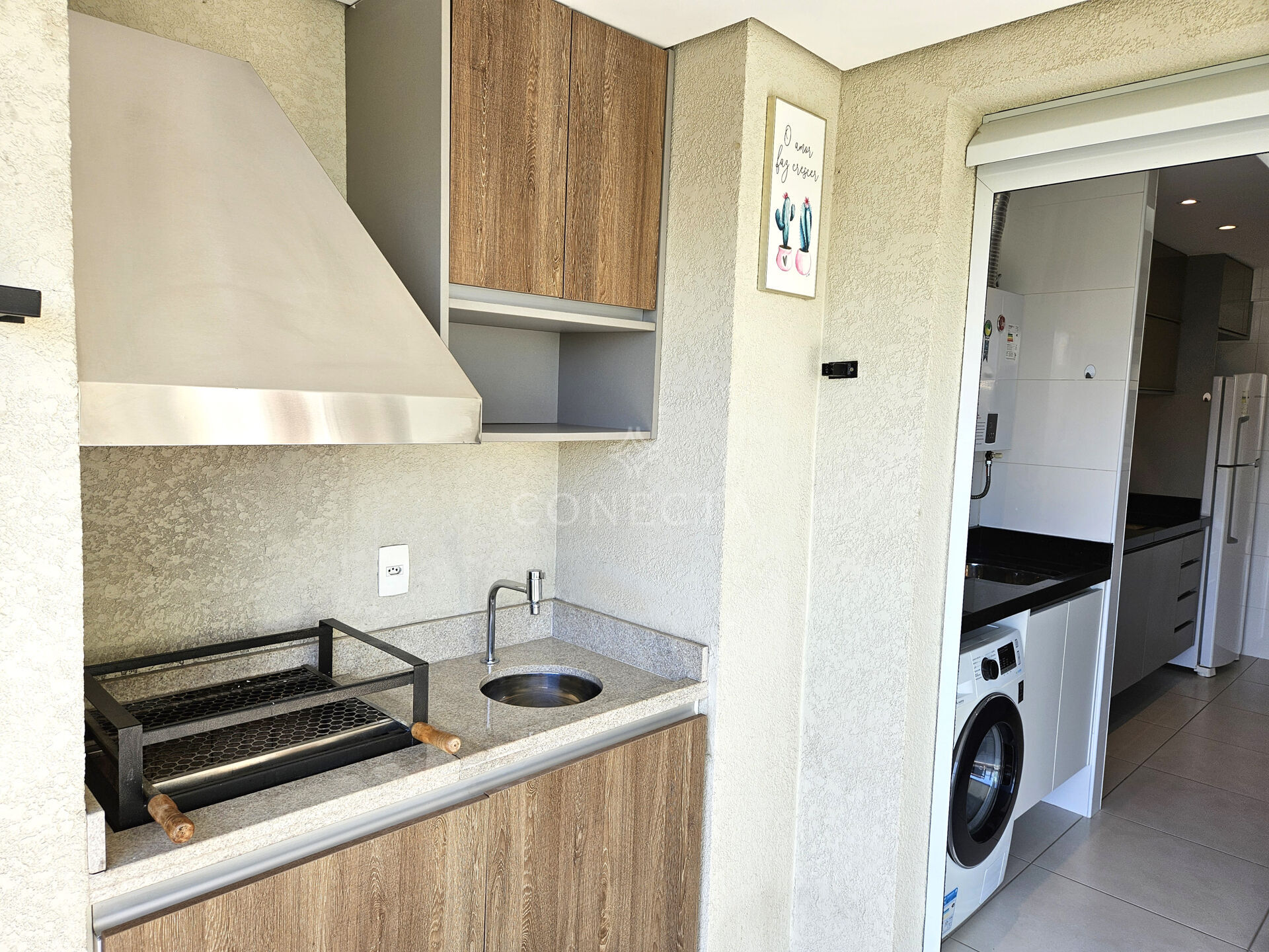 Apartamento para alugar com 2 quartos, 74m² - Foto 6
