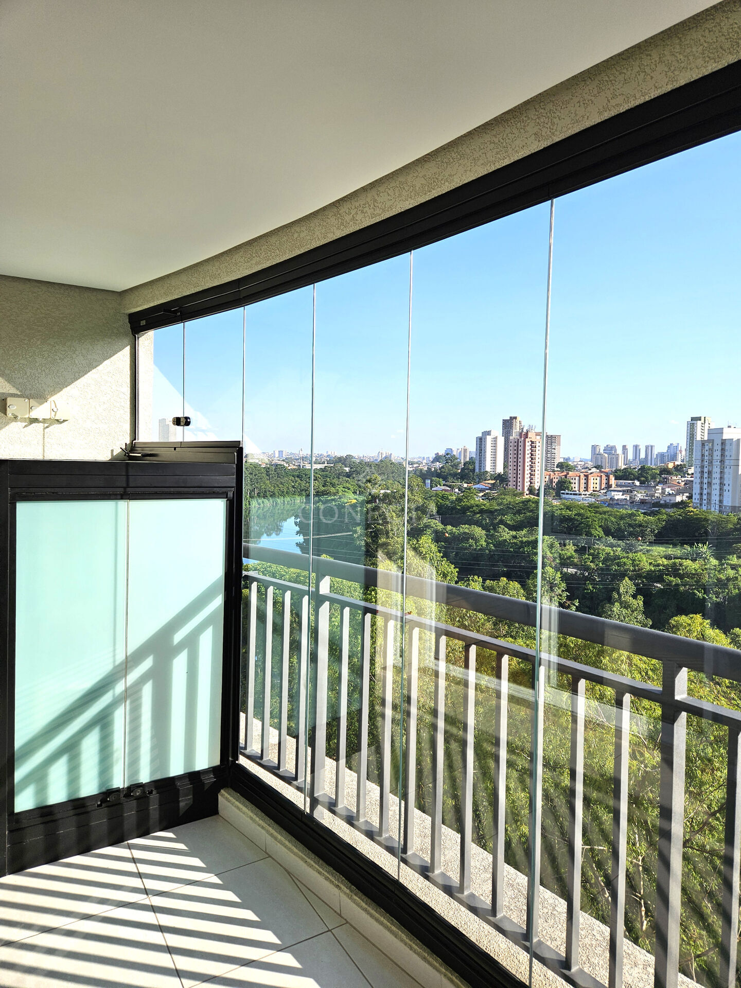 Apartamento para alugar com 2 quartos, 74m² - Foto 5